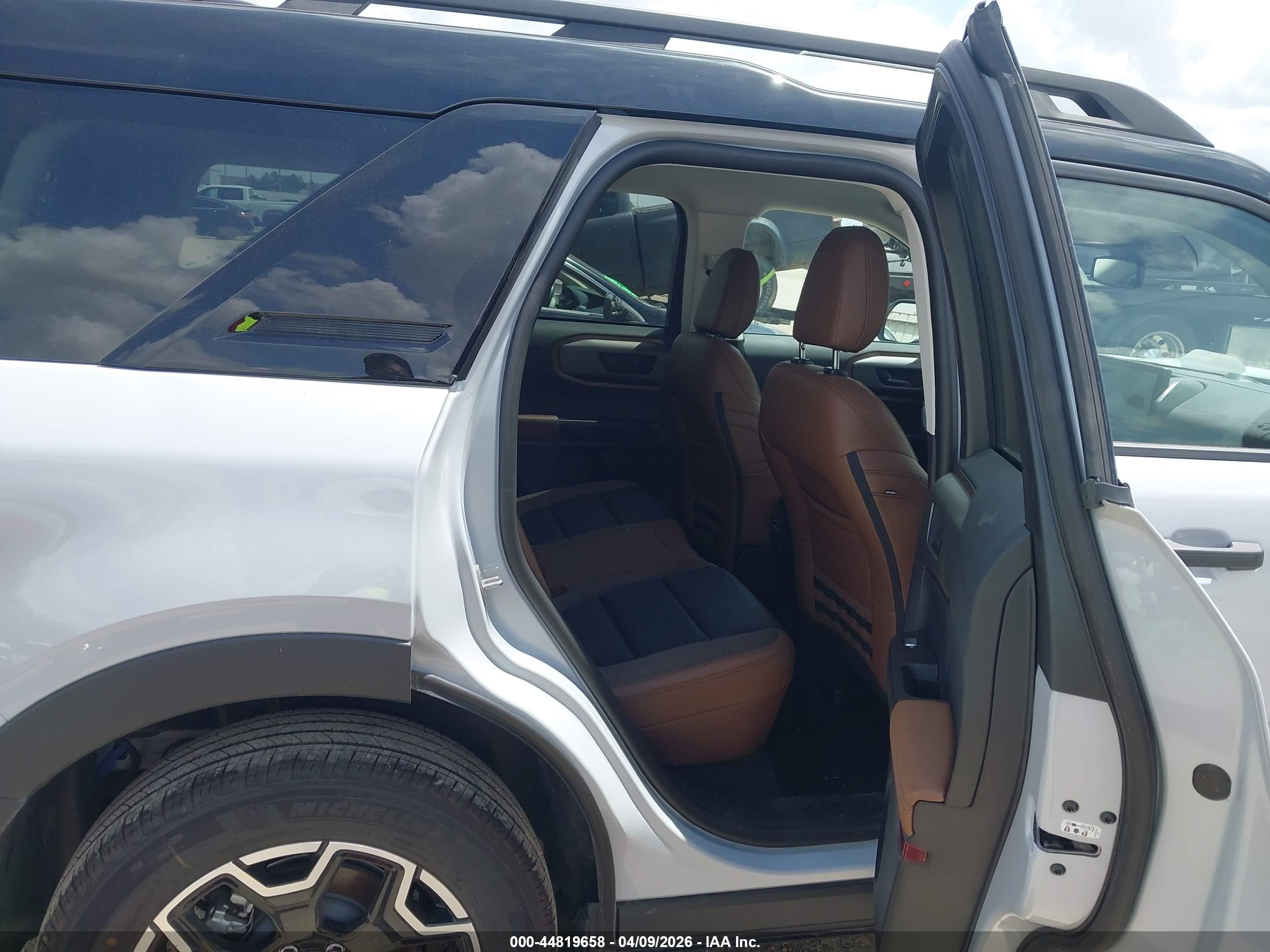 FORD BRONCO image 8