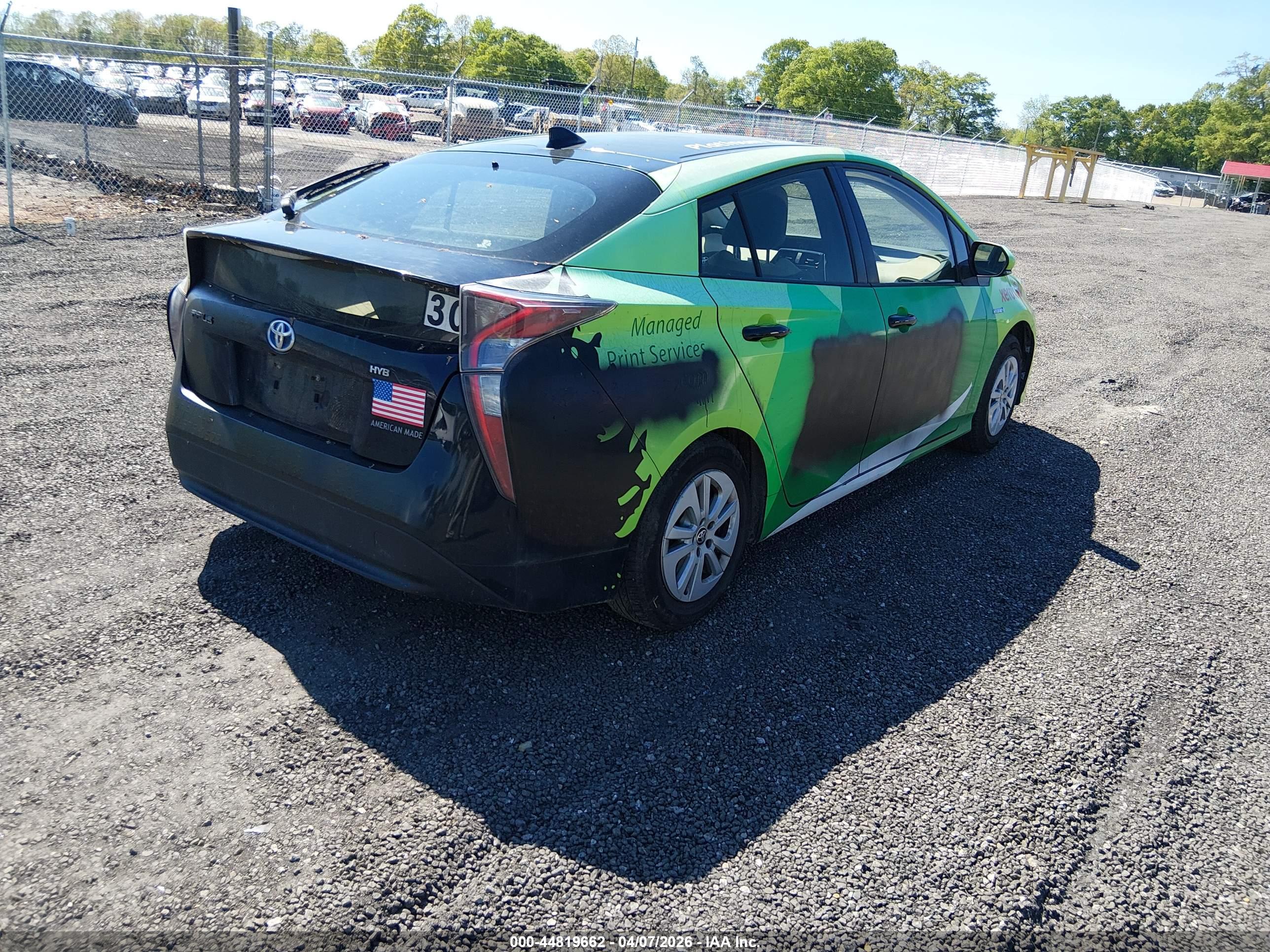 TOYOTA PRIUS image 4