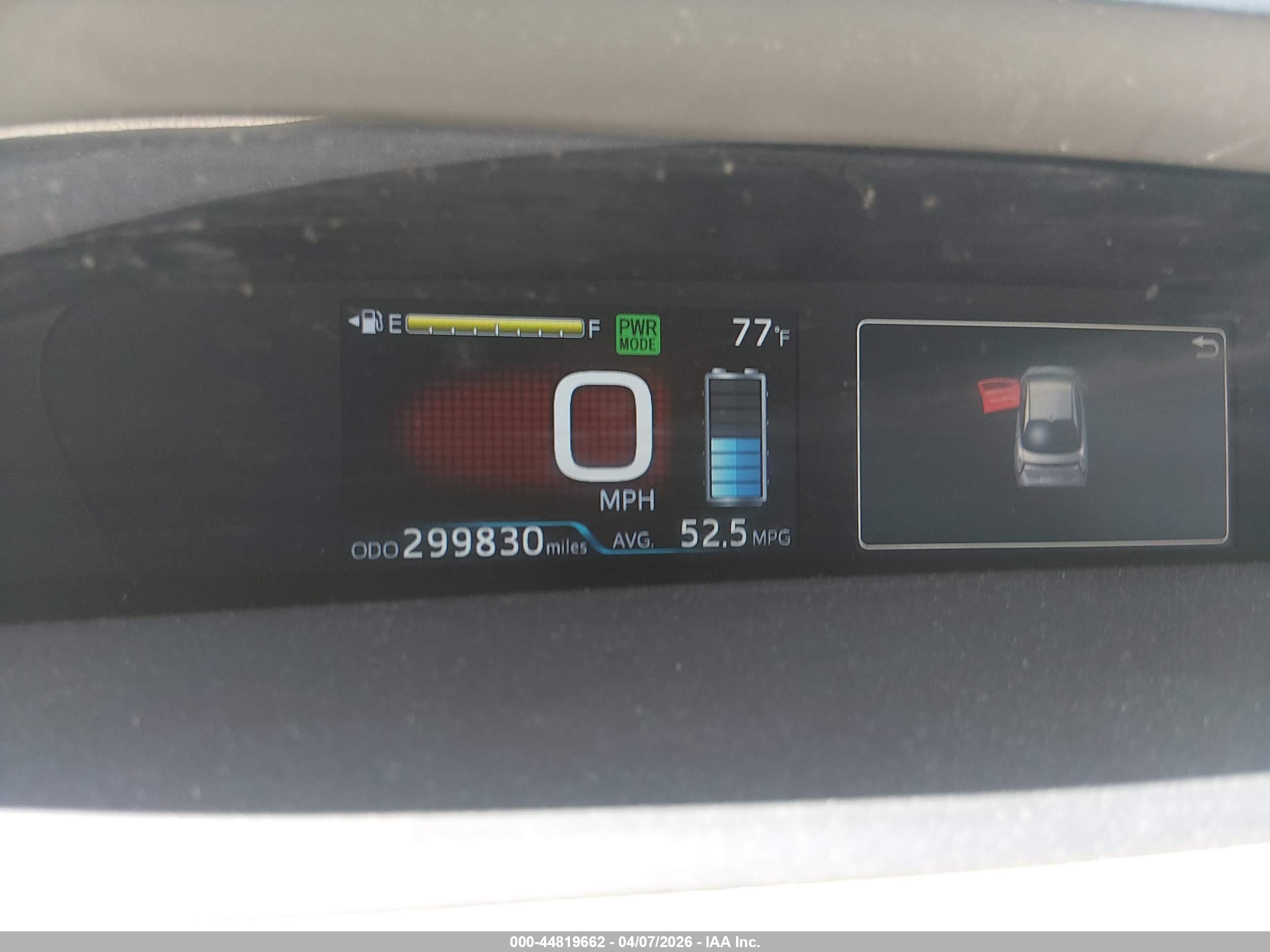 TOYOTA PRIUS image 7