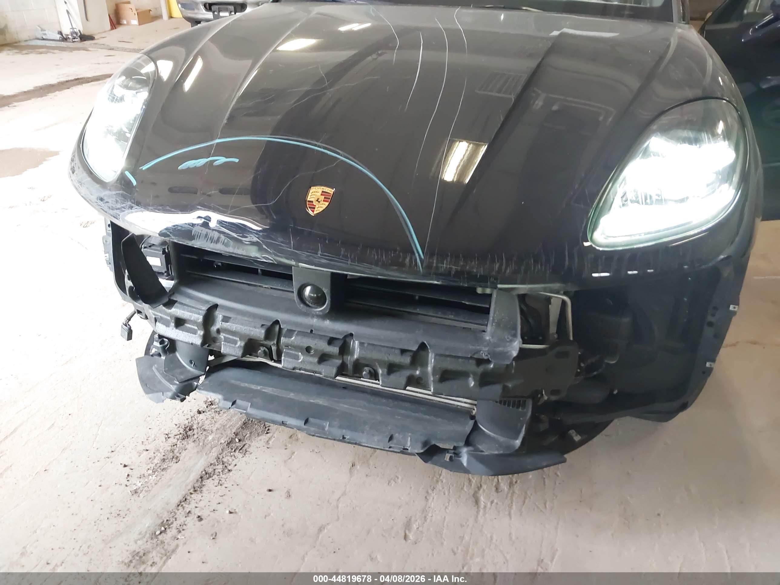 PORSCHE MACAN image 6
