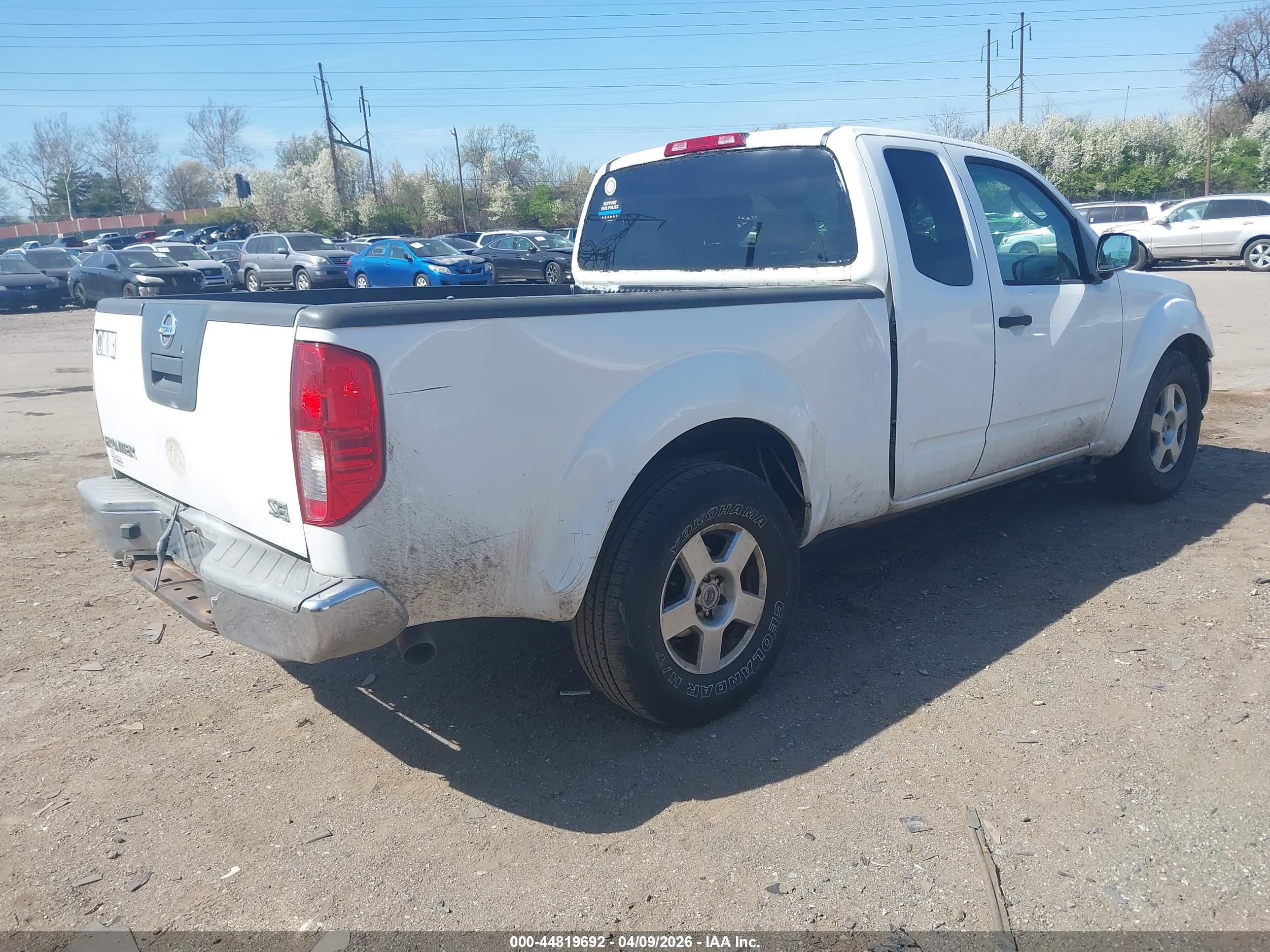 NISSAN FRONTIER image 4