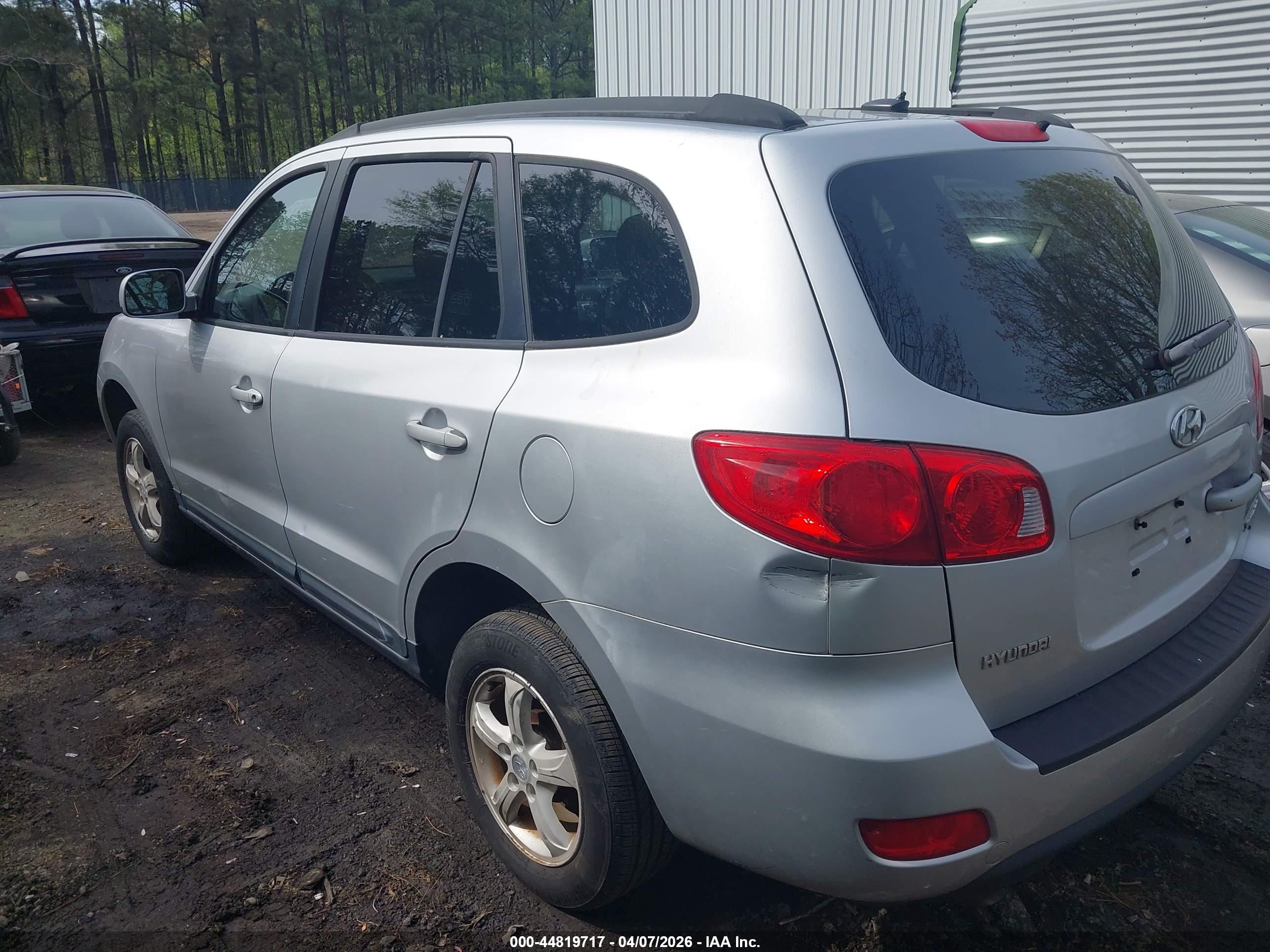 HYUNDAI SANTA image 3