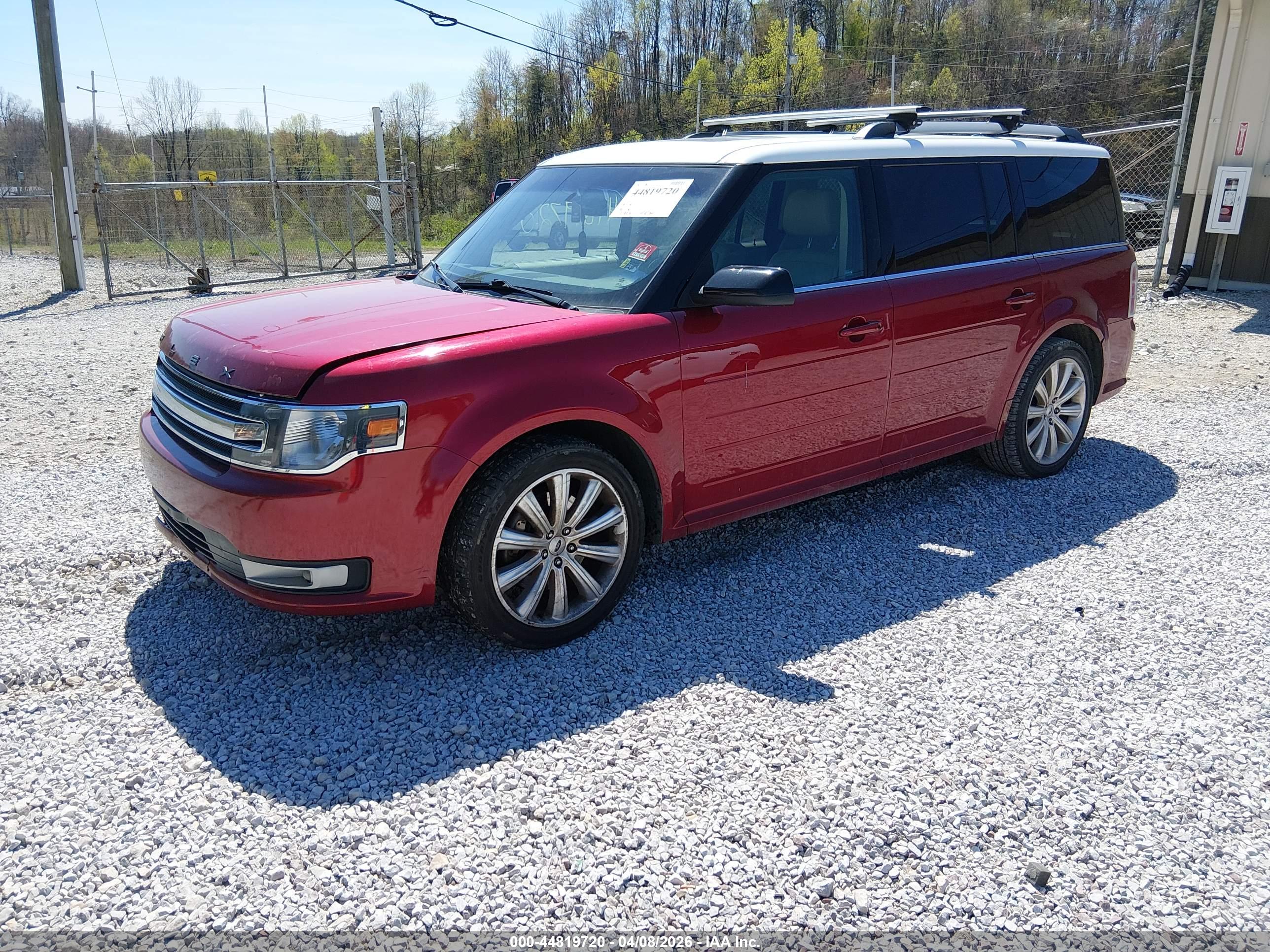 FORD FLEX image 2
