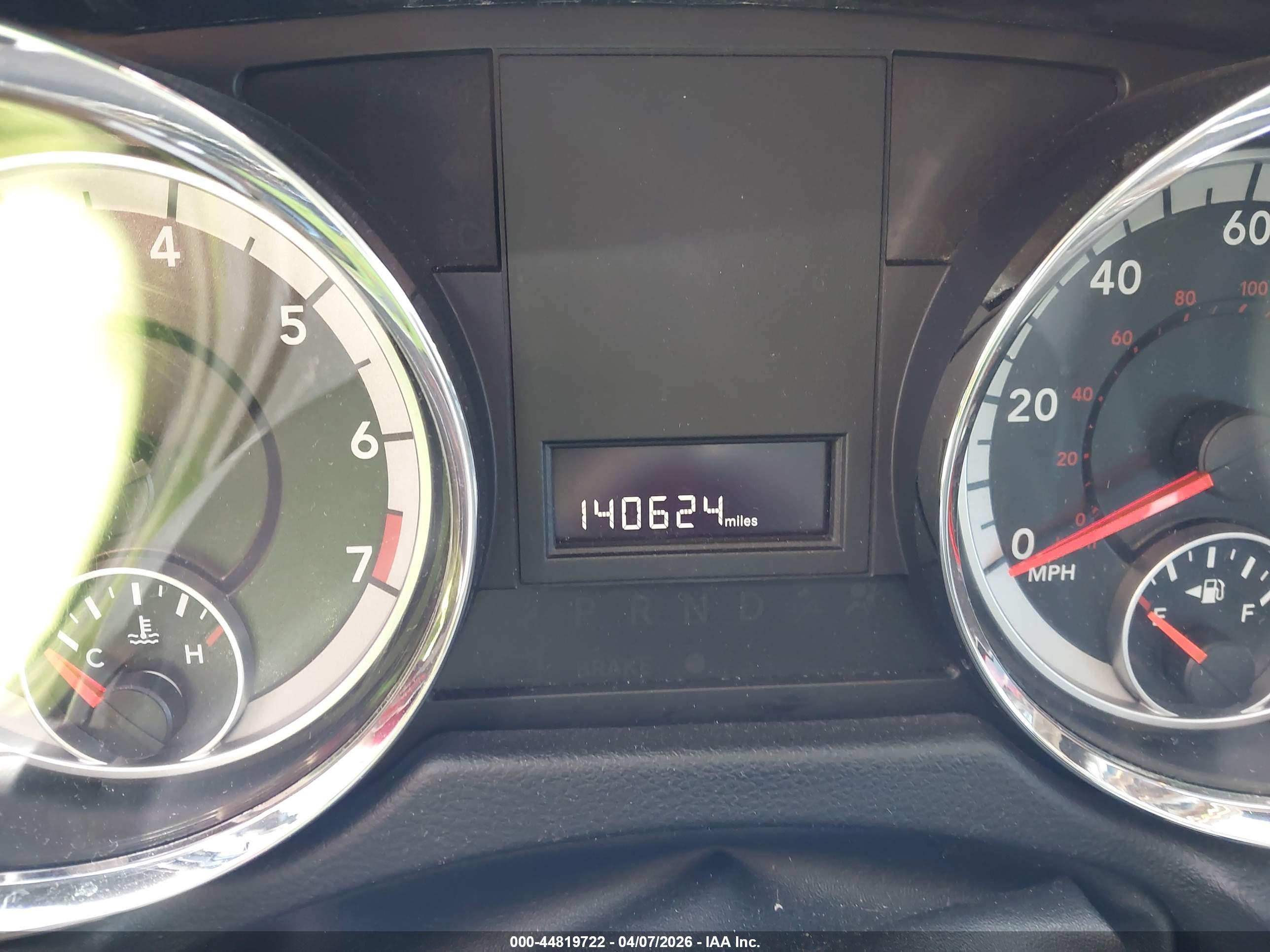 DODGE GRAND image 7