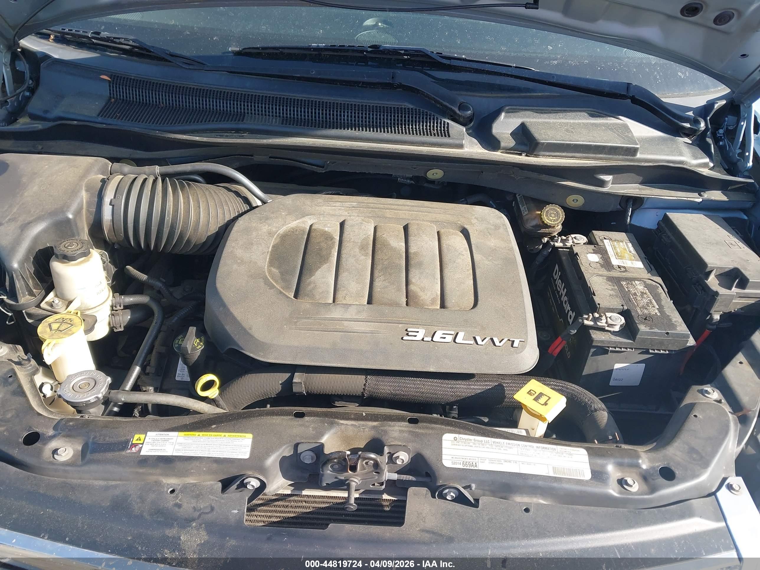CHRYSLER TOWN image 10