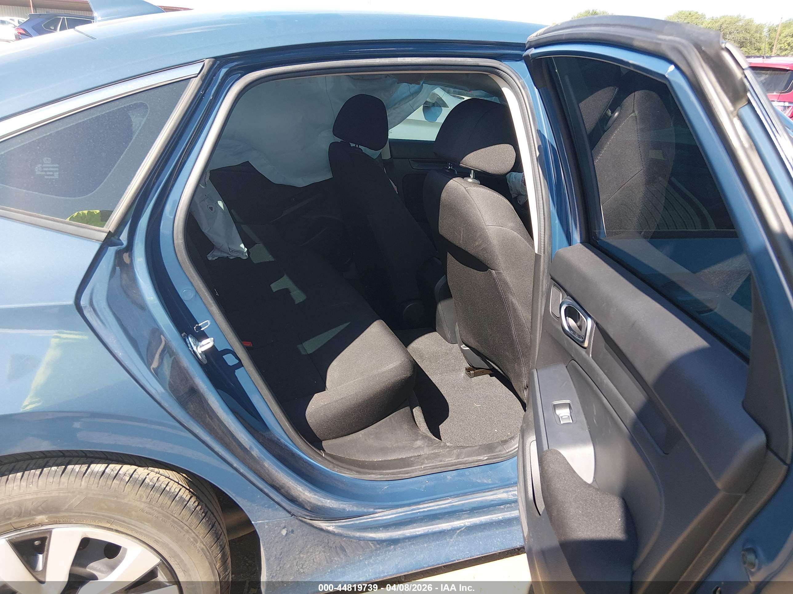 HONDA CIVIC image 8