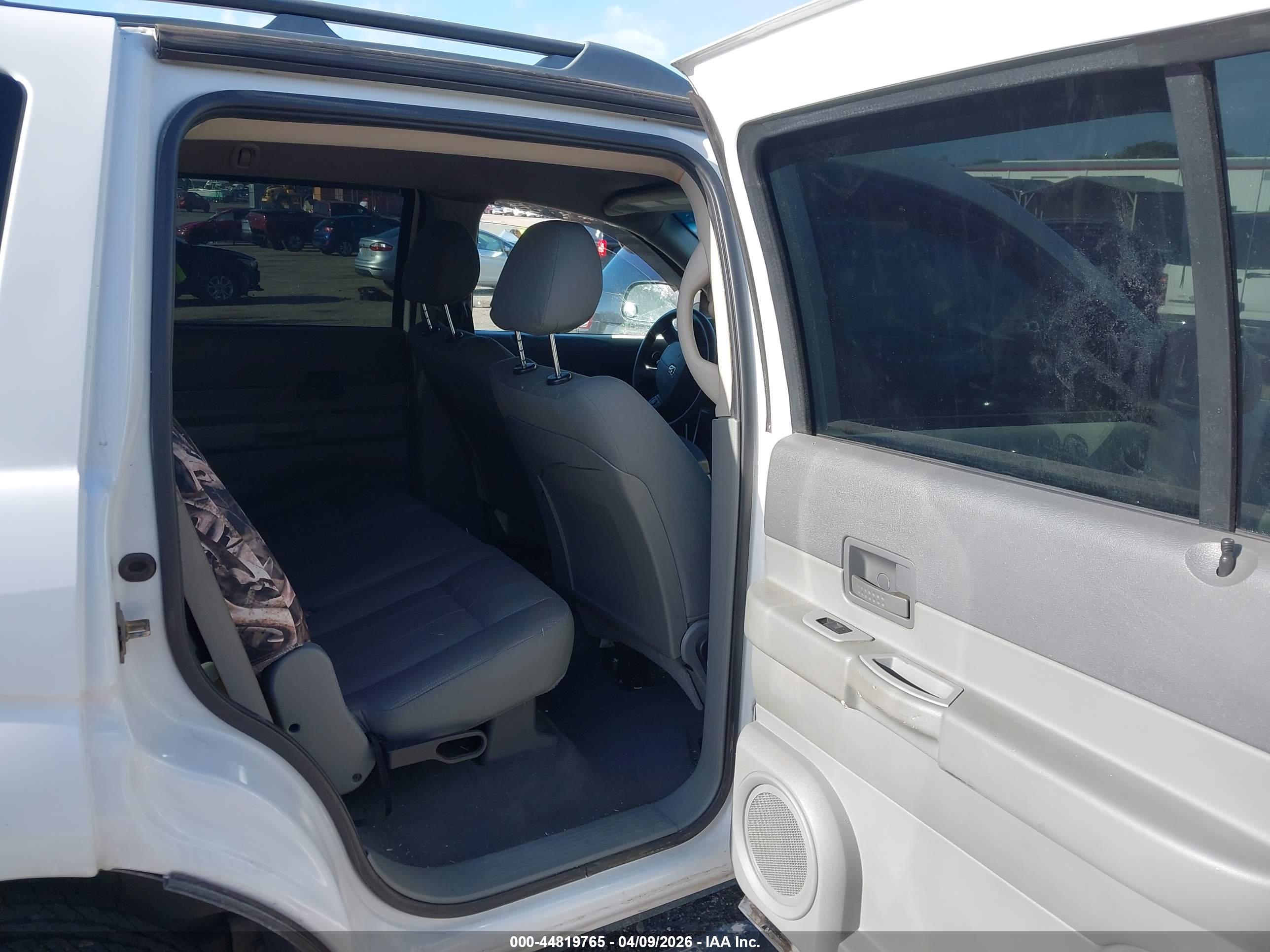 DODGE DURANGO image 8