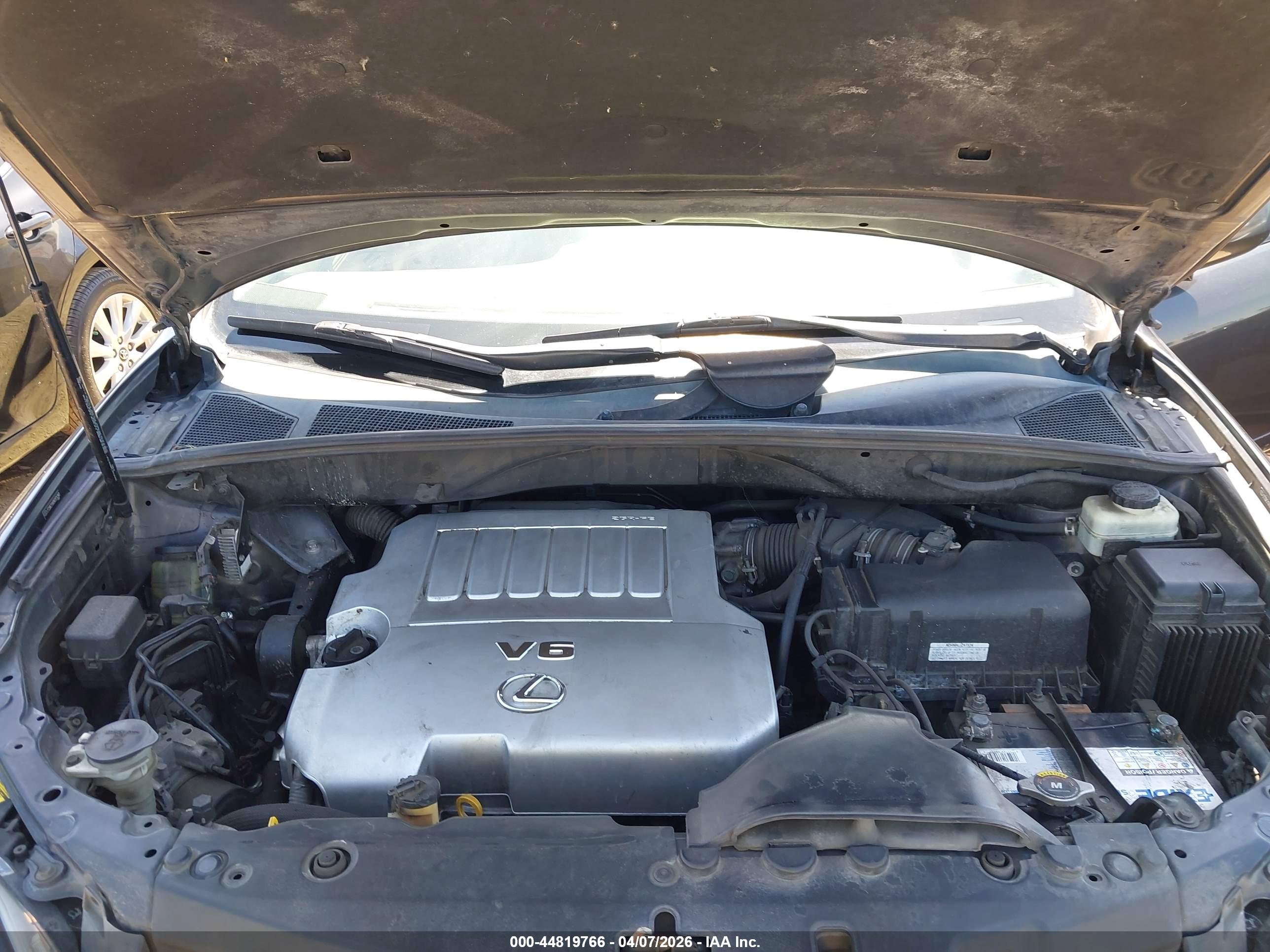 LEXUS RX image 10