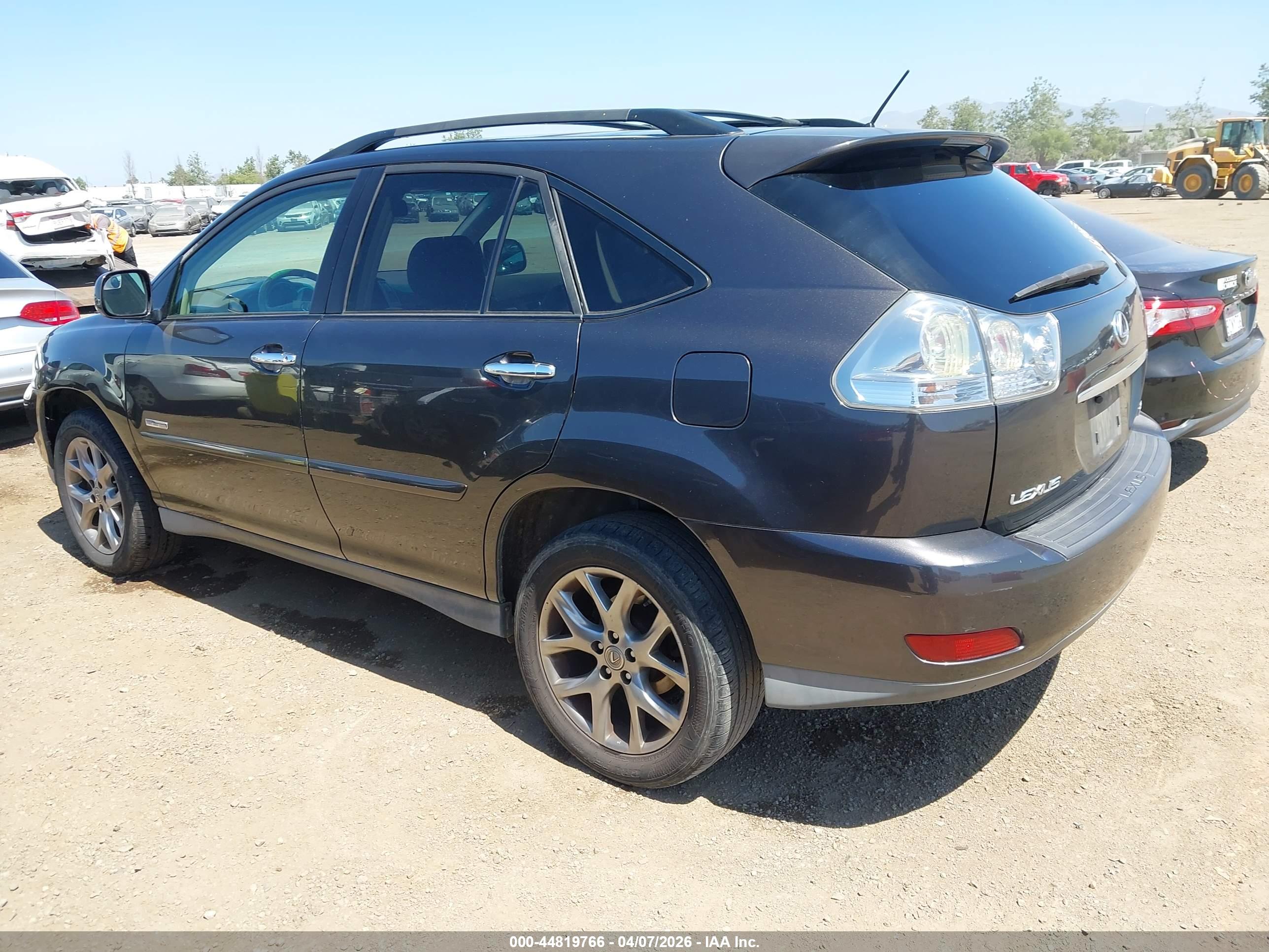 LEXUS RX image 3