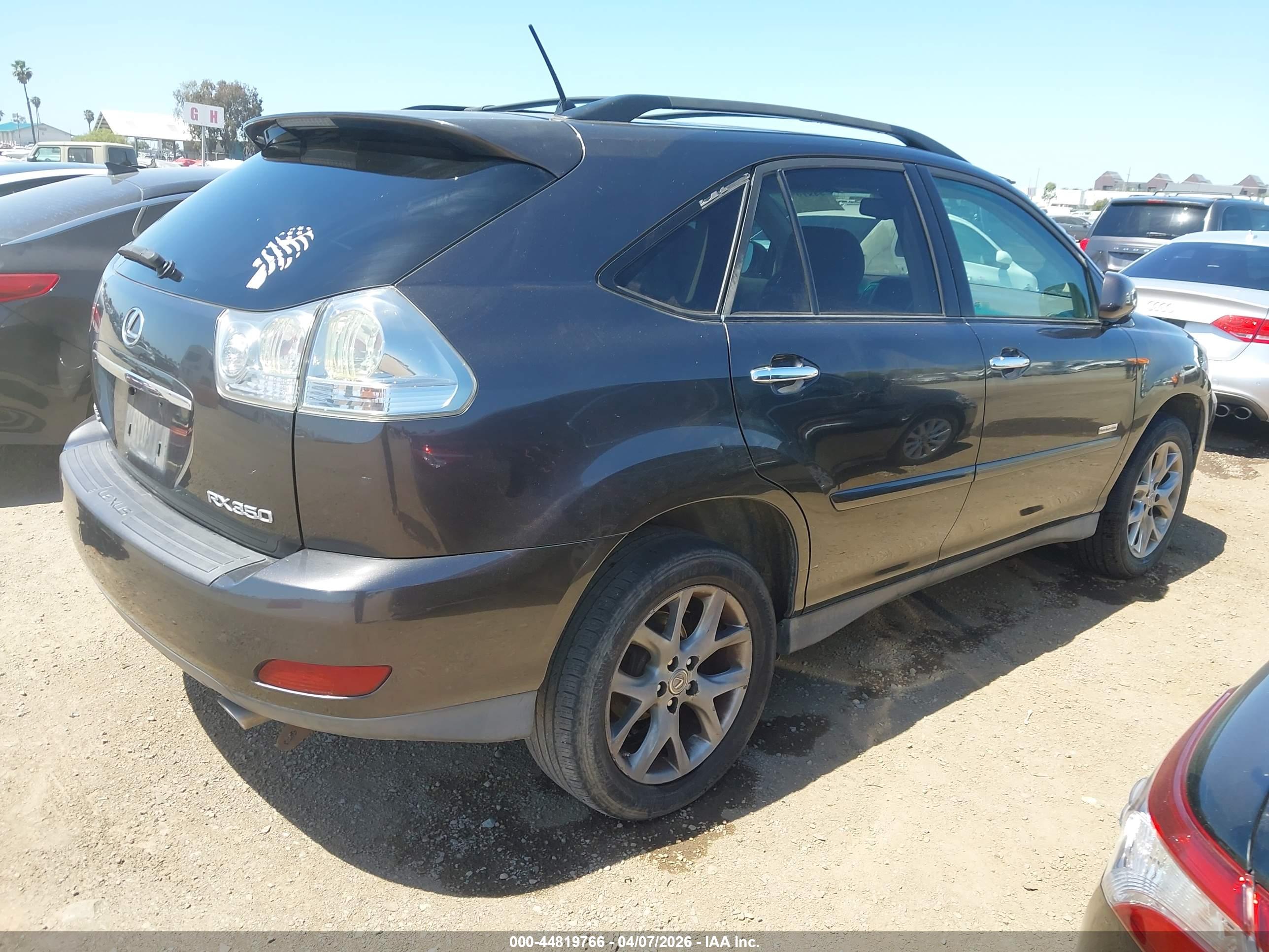 LEXUS RX image 4