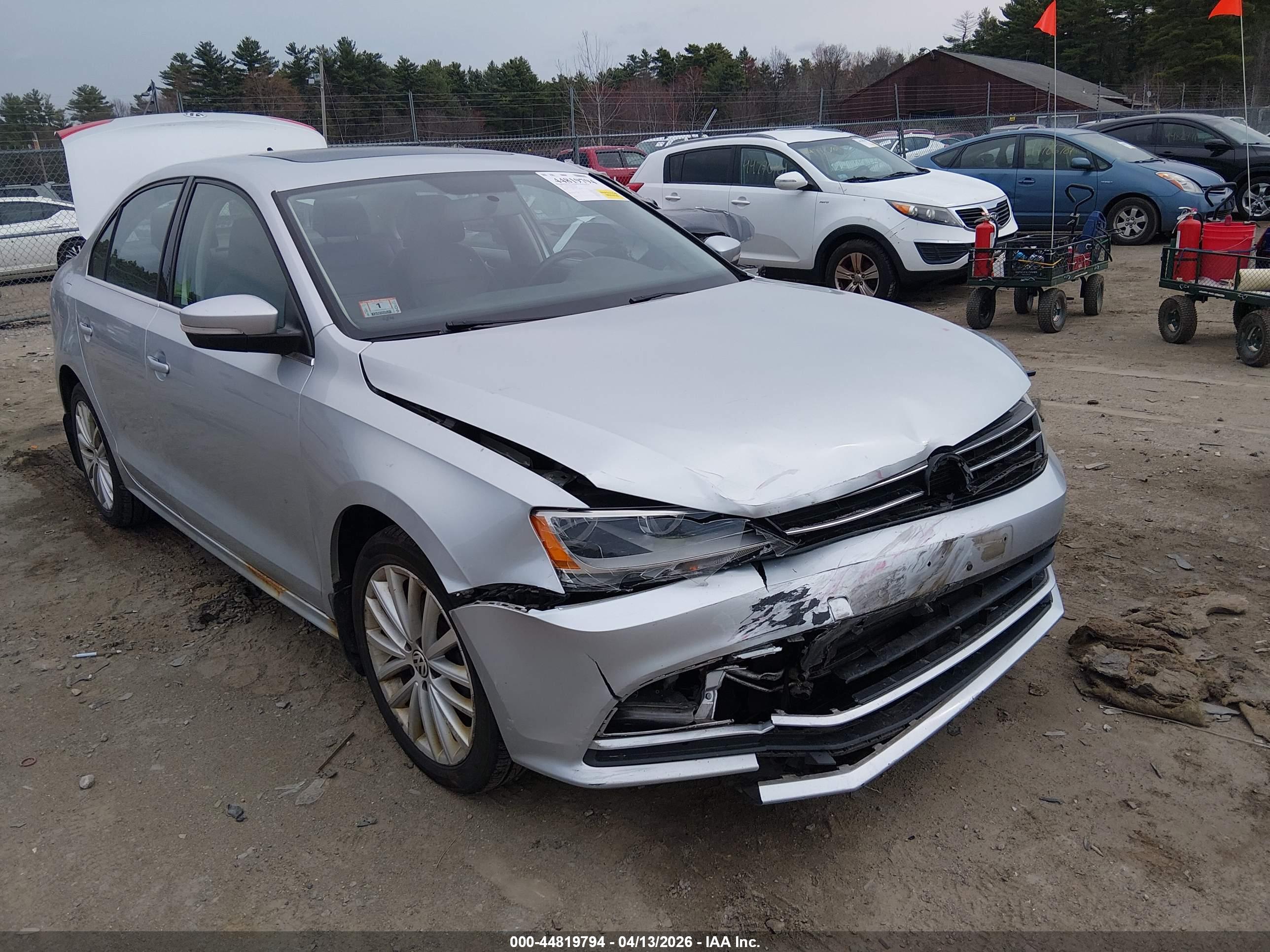 VOLKSWAGEN JETTA image 6