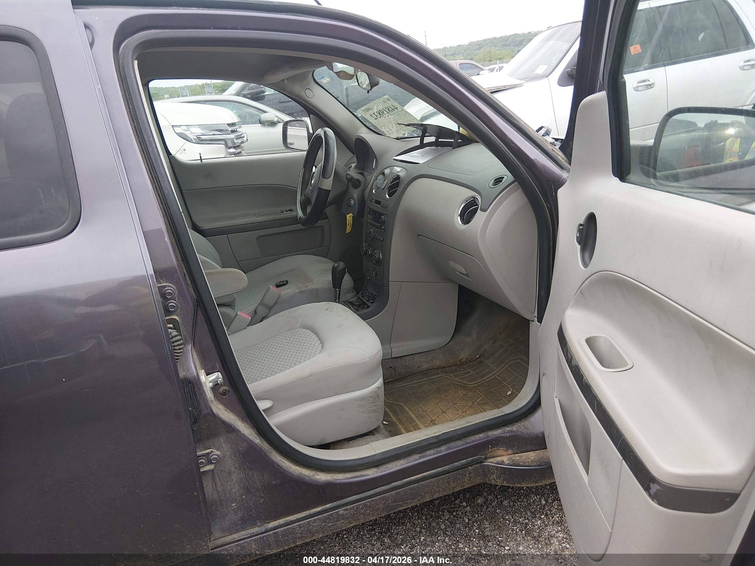 CHEVROLET HHR image 5