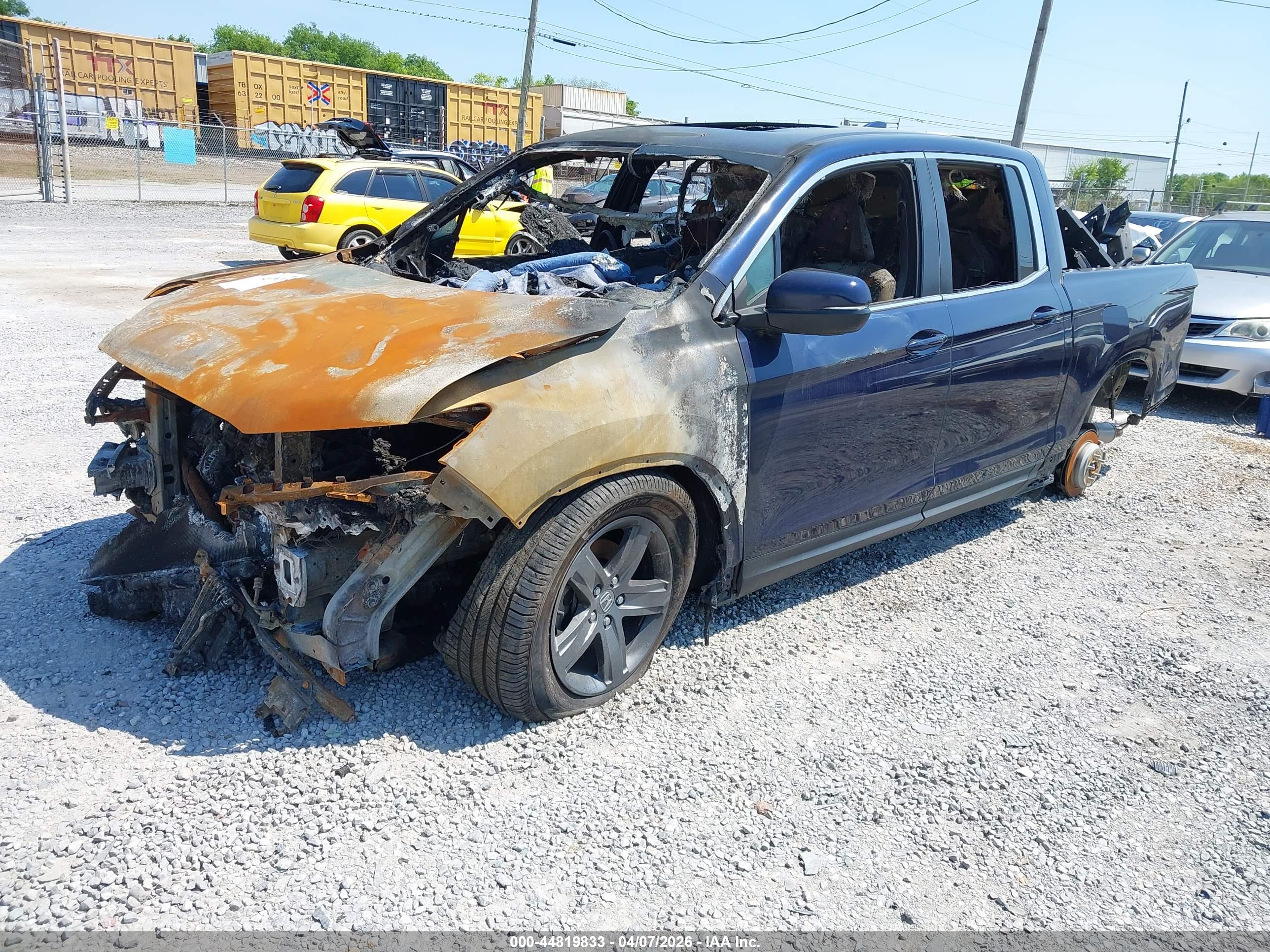 HONDA RIDGELINE image 2
