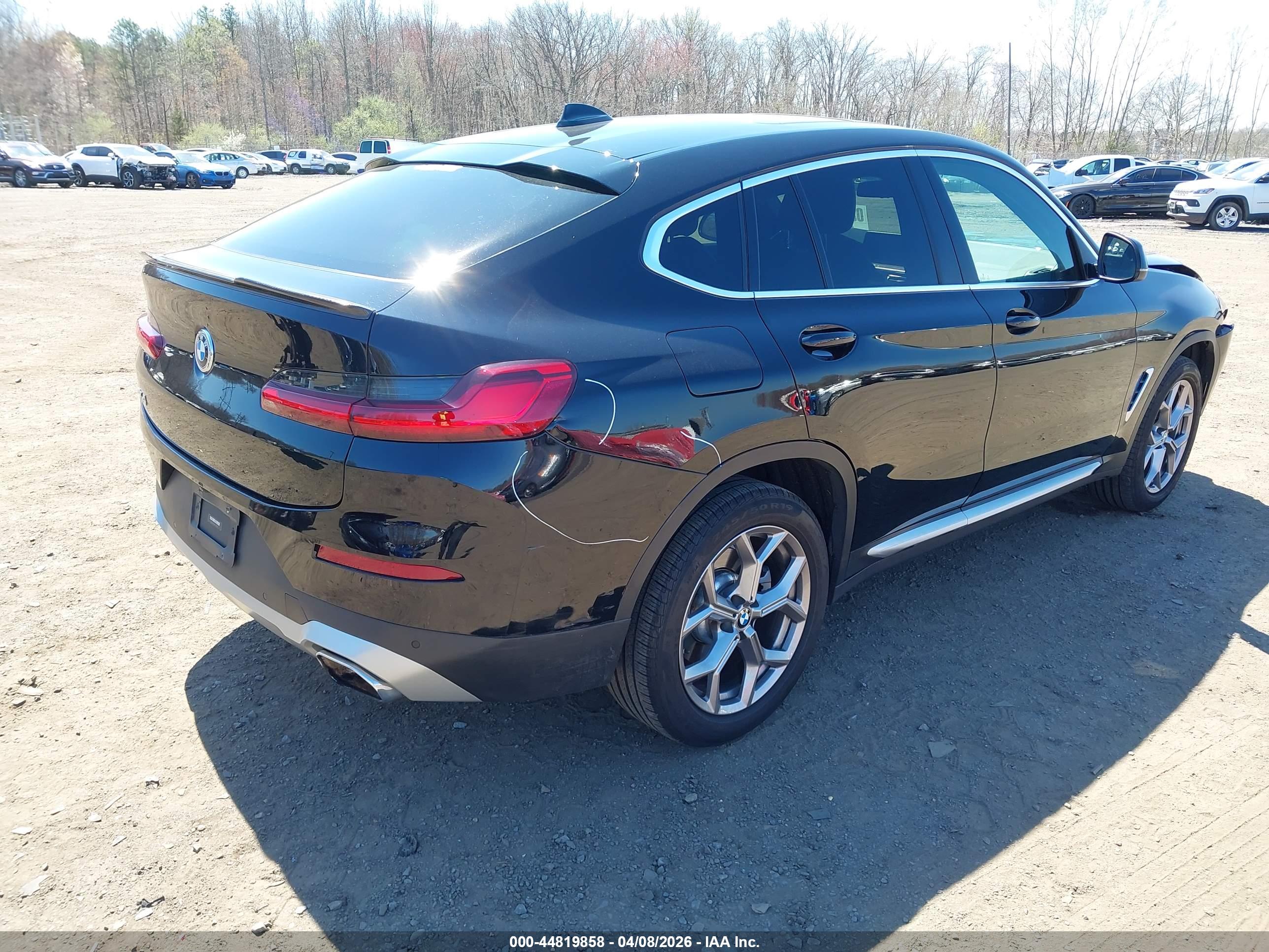BMW X4 image 4