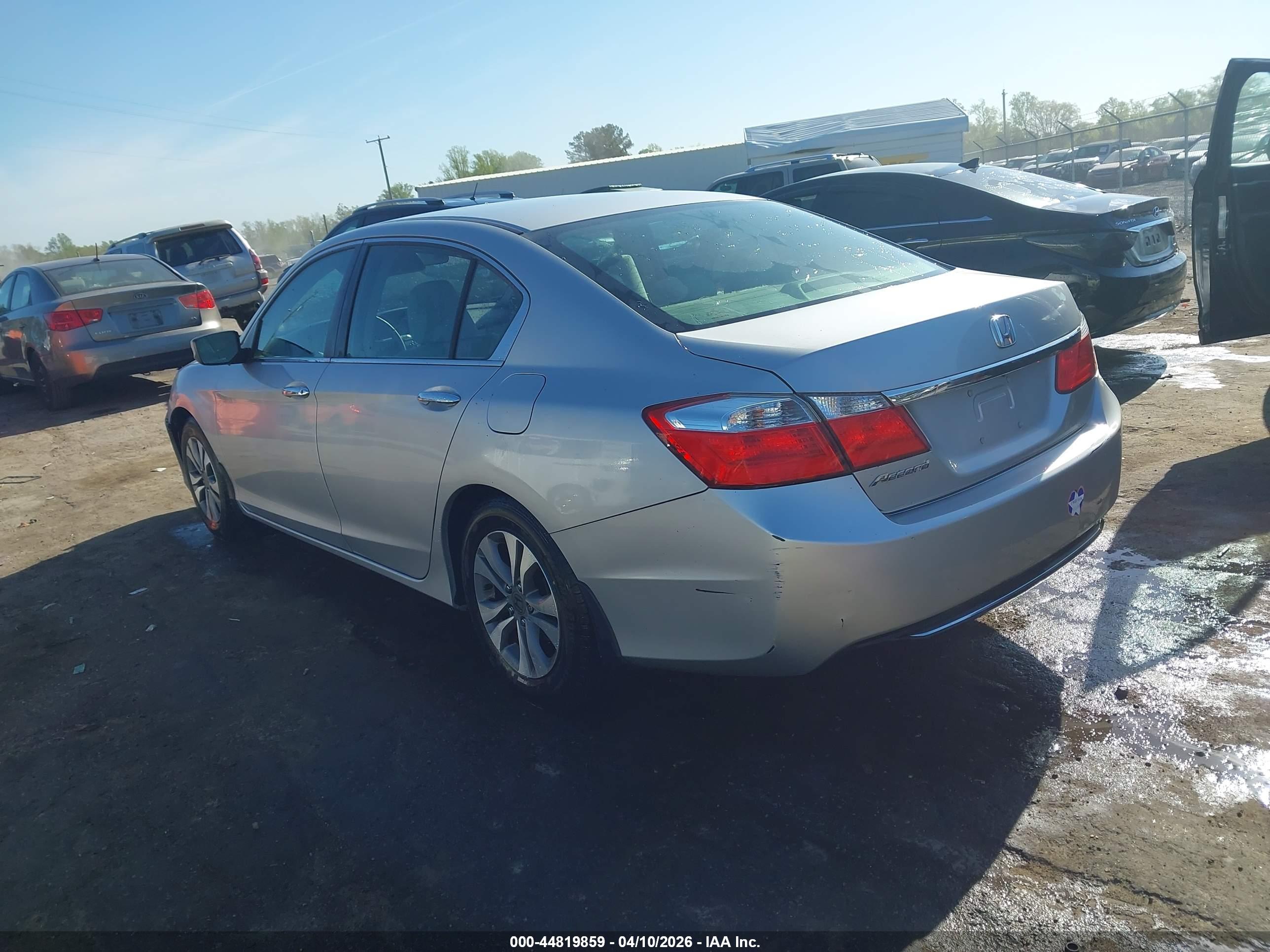 HONDA ACCORD image 3