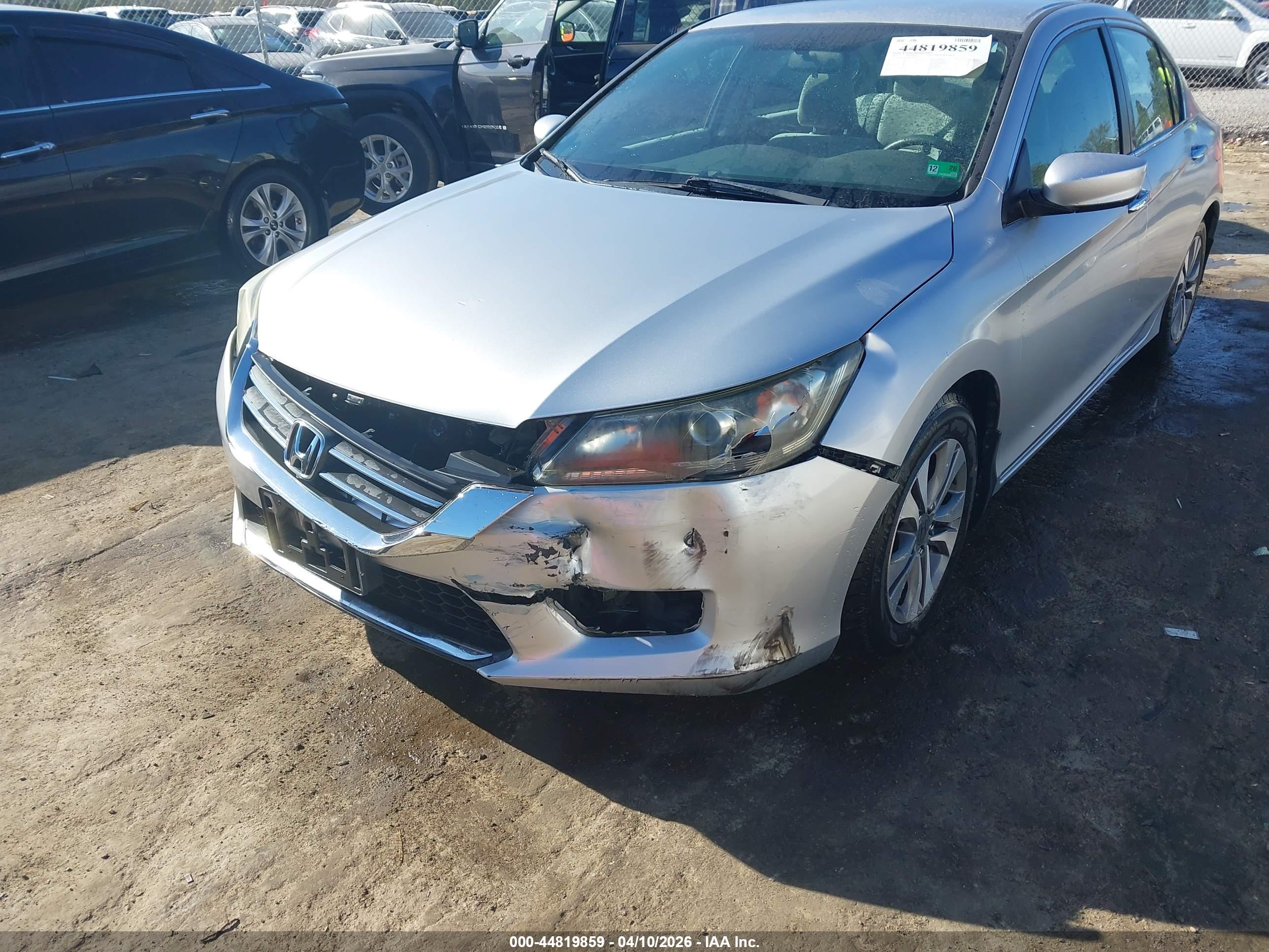 HONDA ACCORD image 6