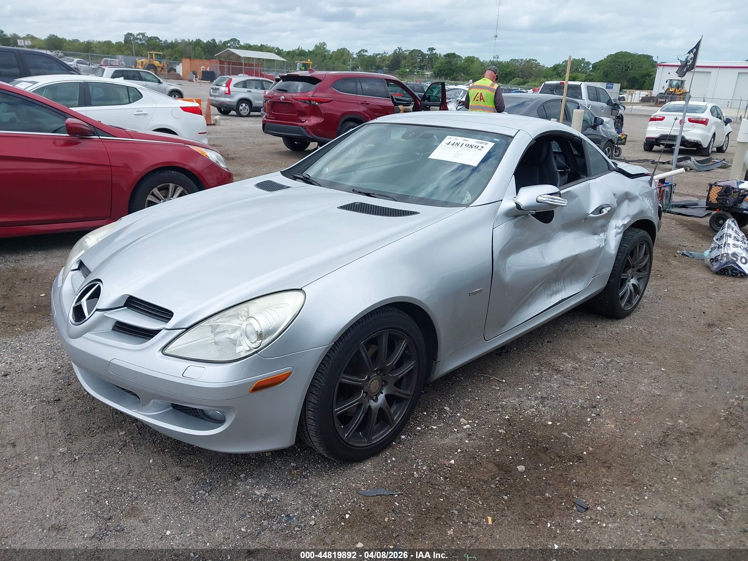 MERCEDES-BENZ SLK image 2