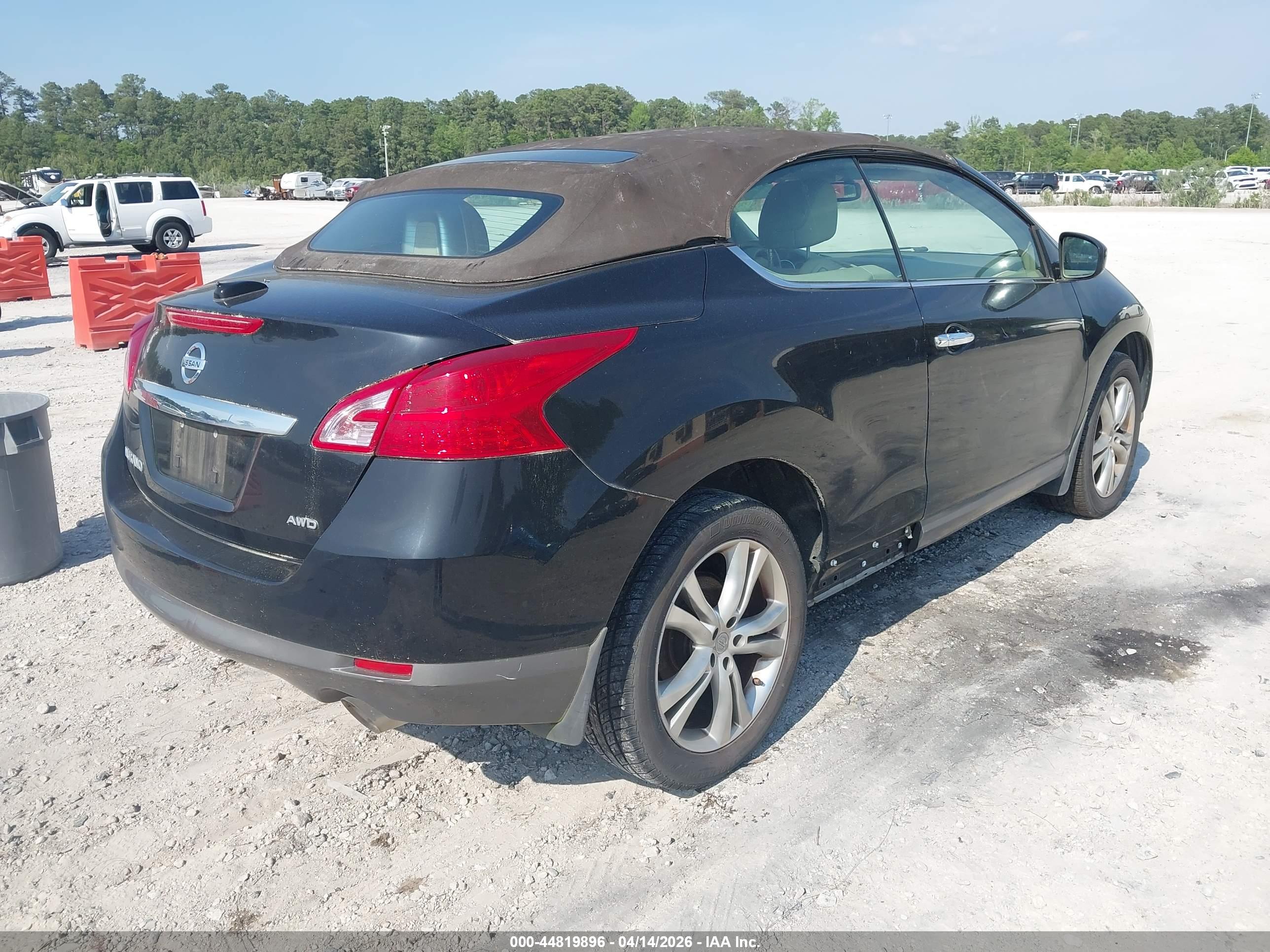 NISSAN MURANO image 4