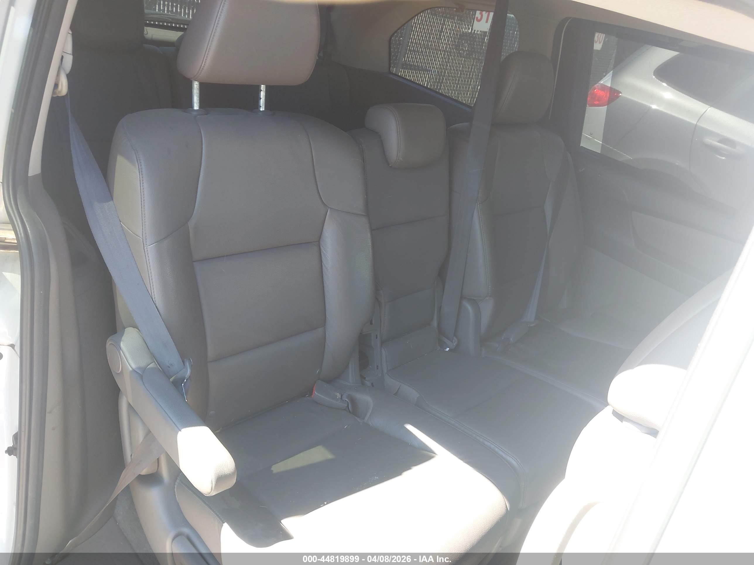 HONDA ODYSSEY image 8