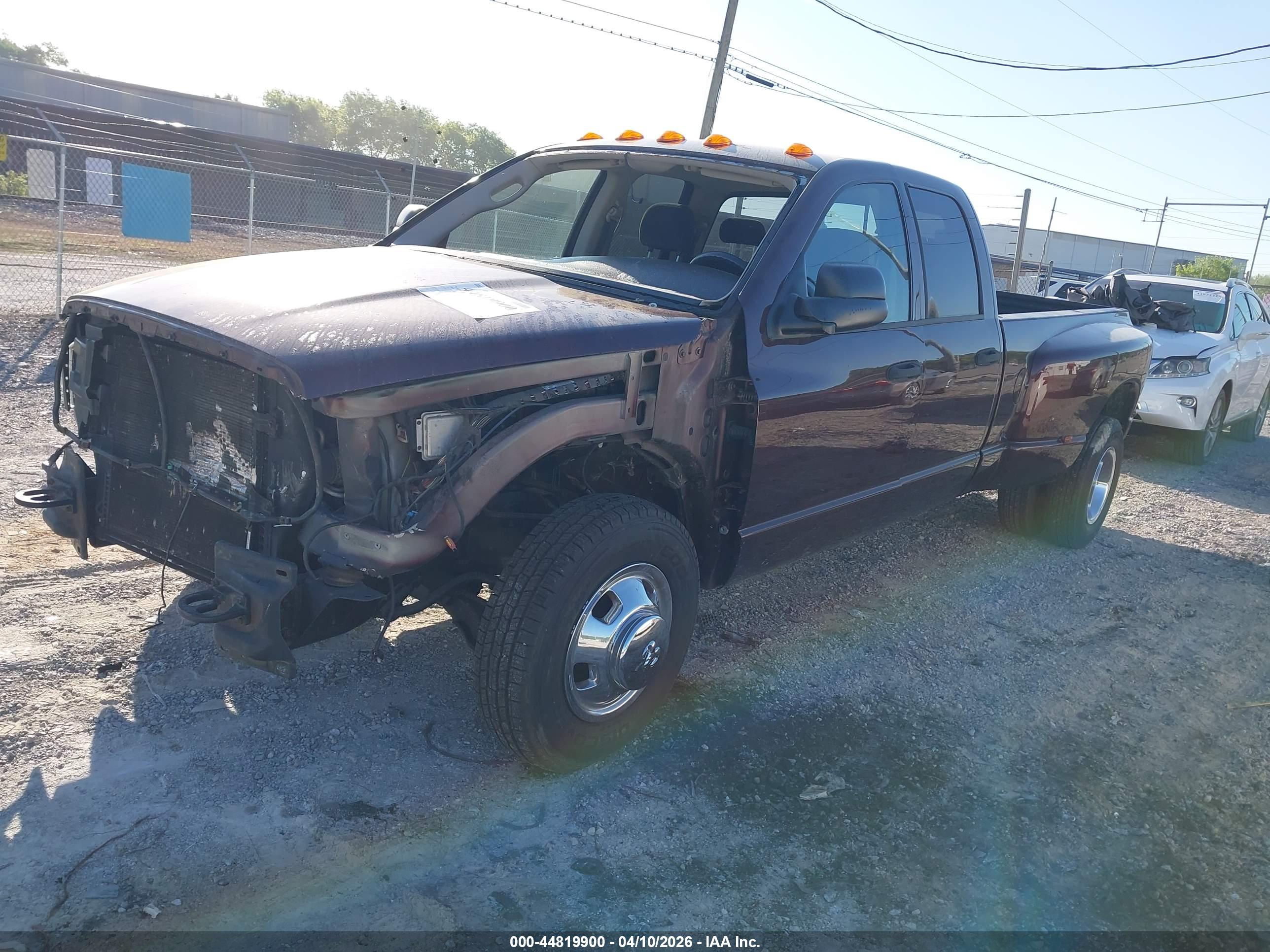 DODGE RAM image 2
