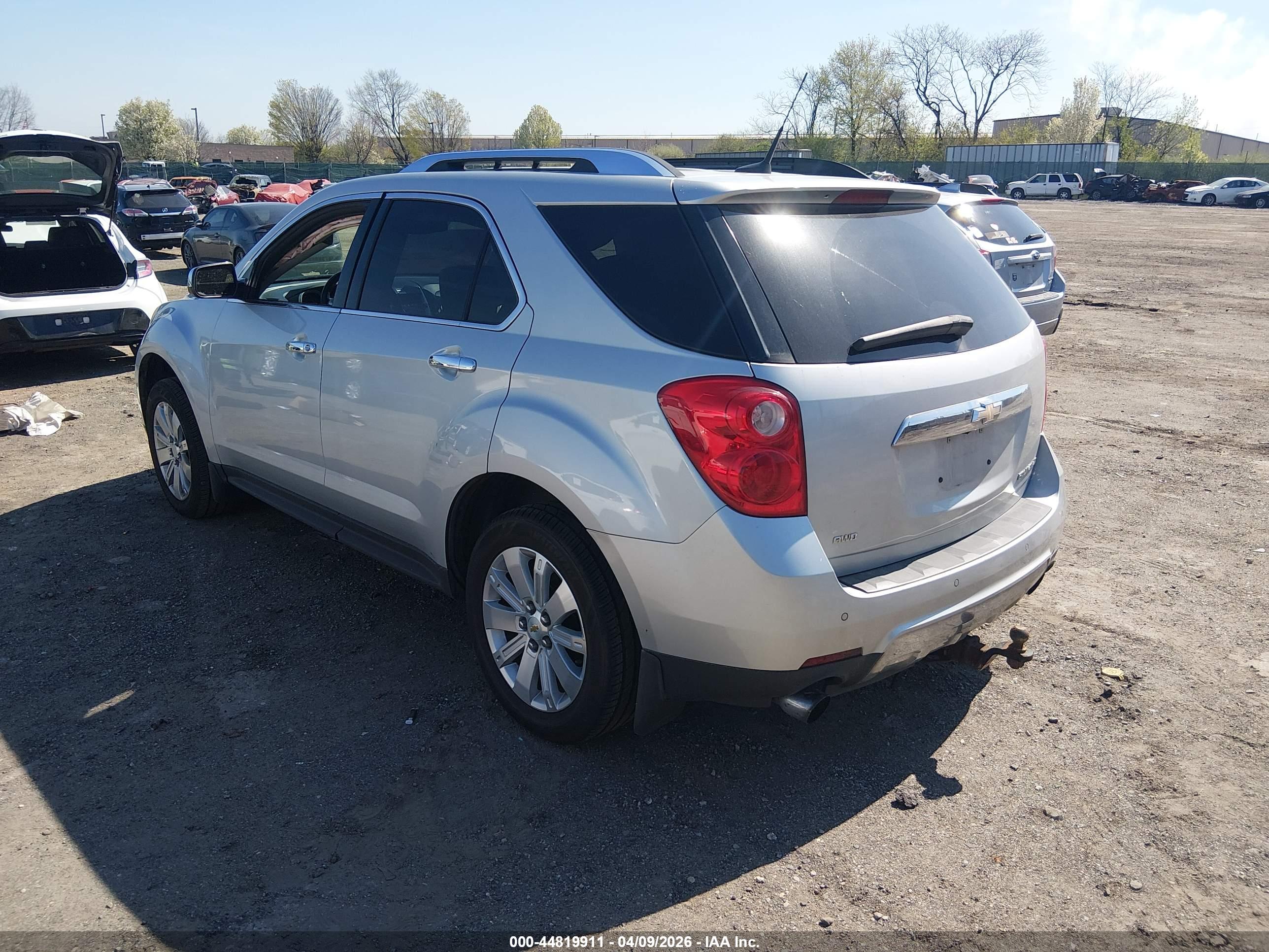 CHEVROLET EQUINOX image 3