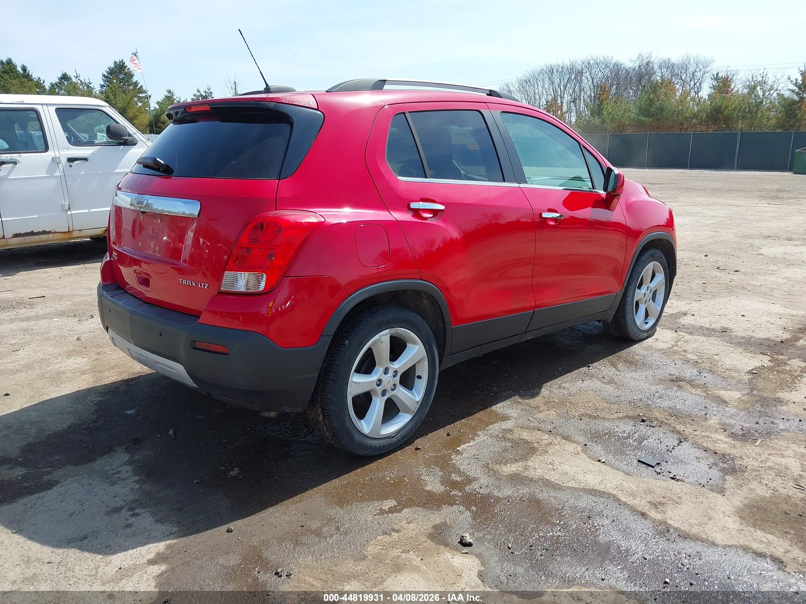 CHEVROLET TRAX image 4