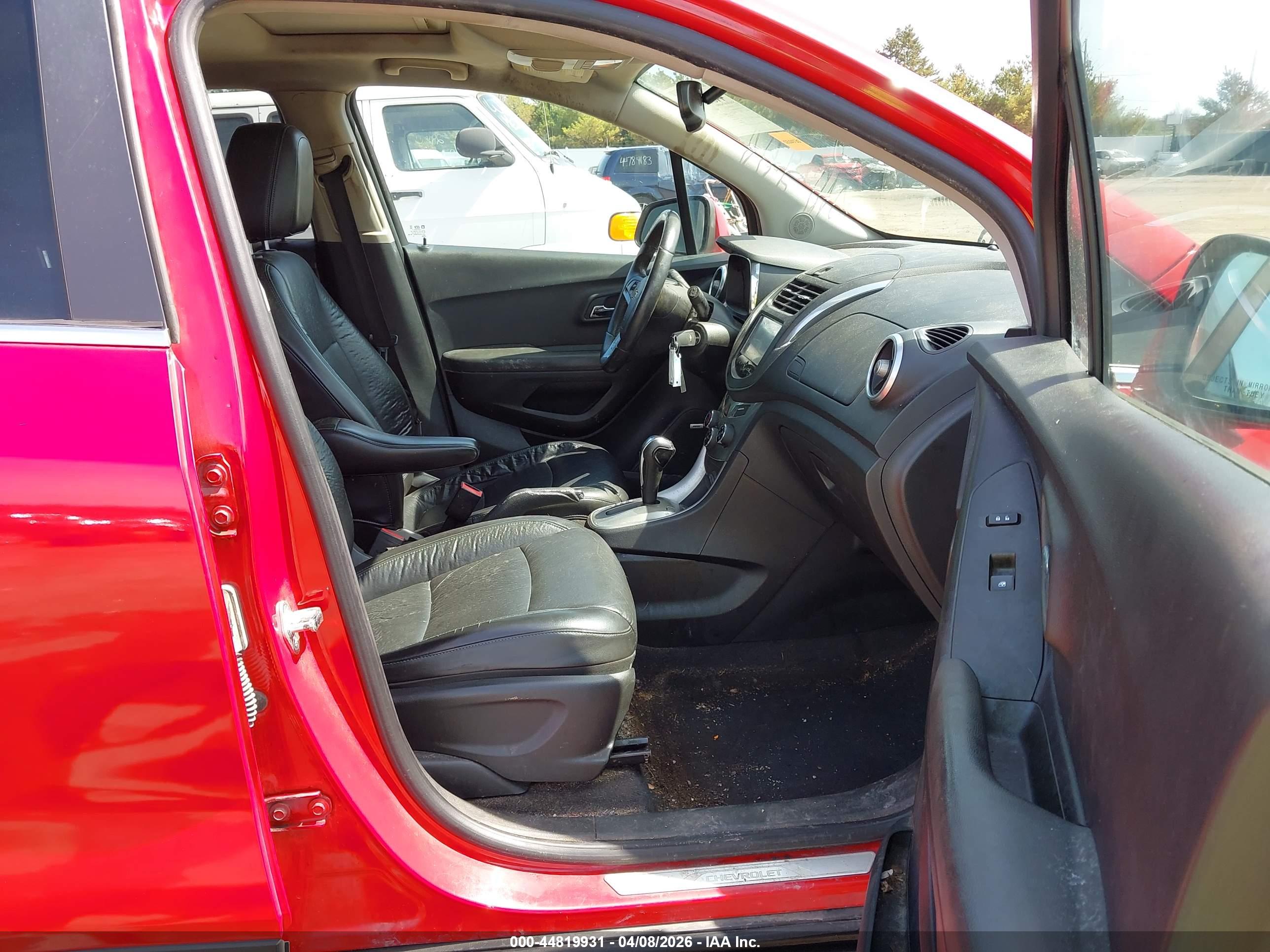 CHEVROLET TRAX image 5