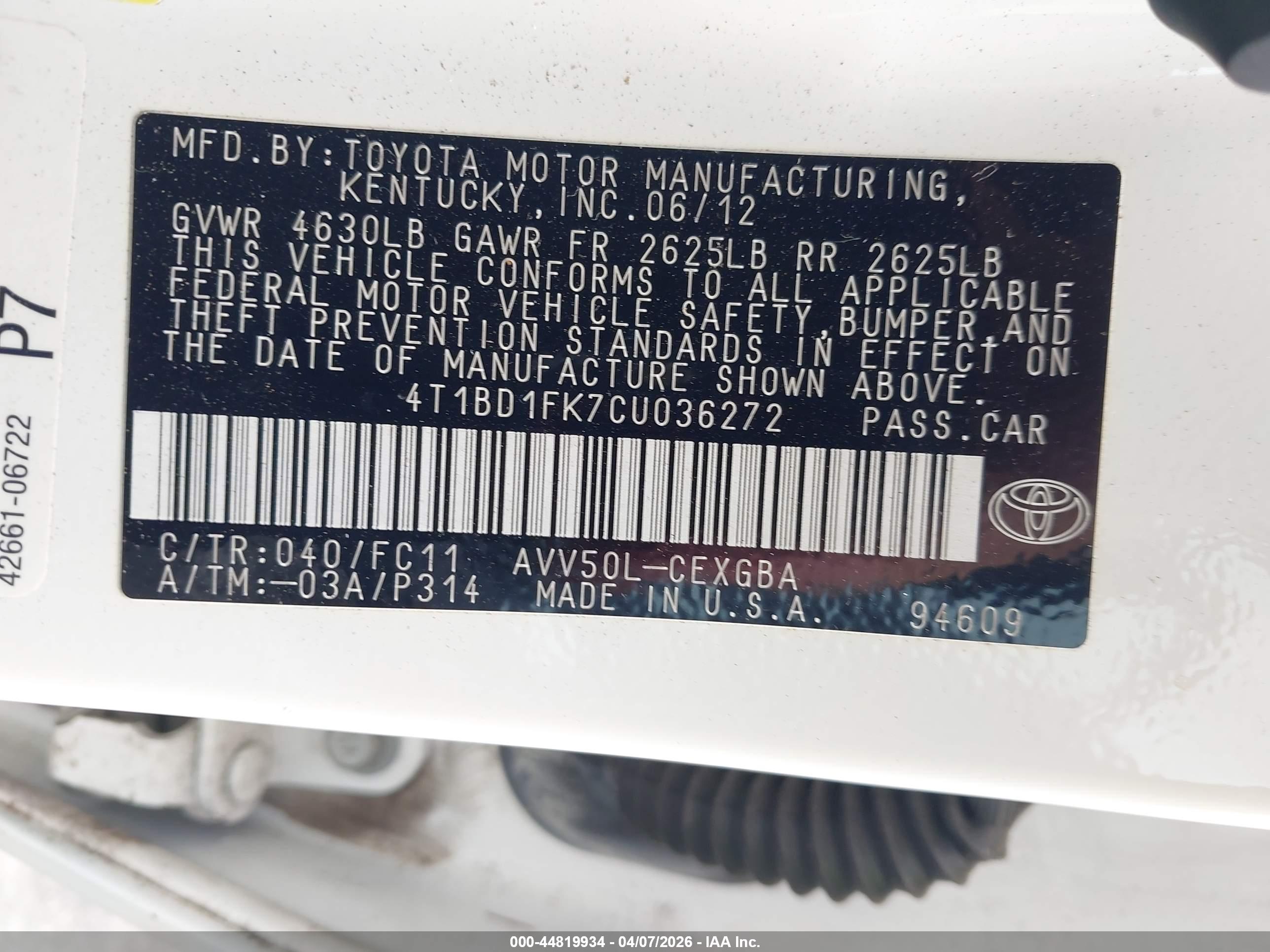 TOYOTA CAMRY image 9