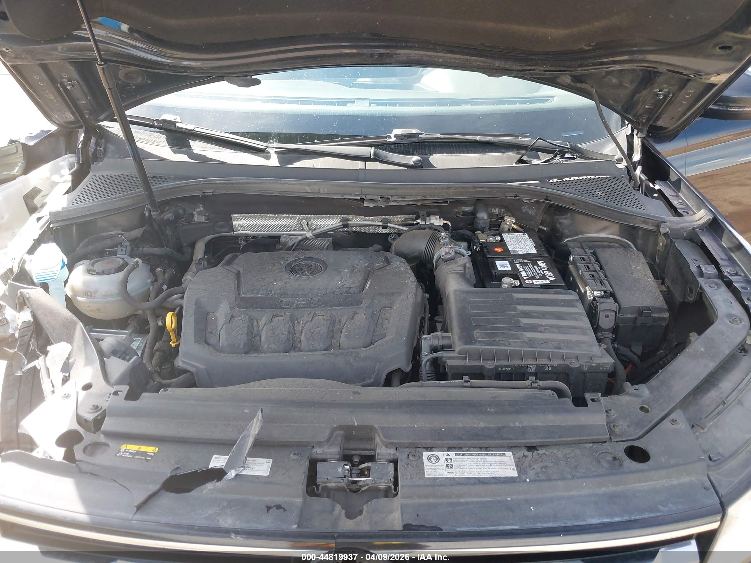 VOLKSWAGEN TIGUAN image 10