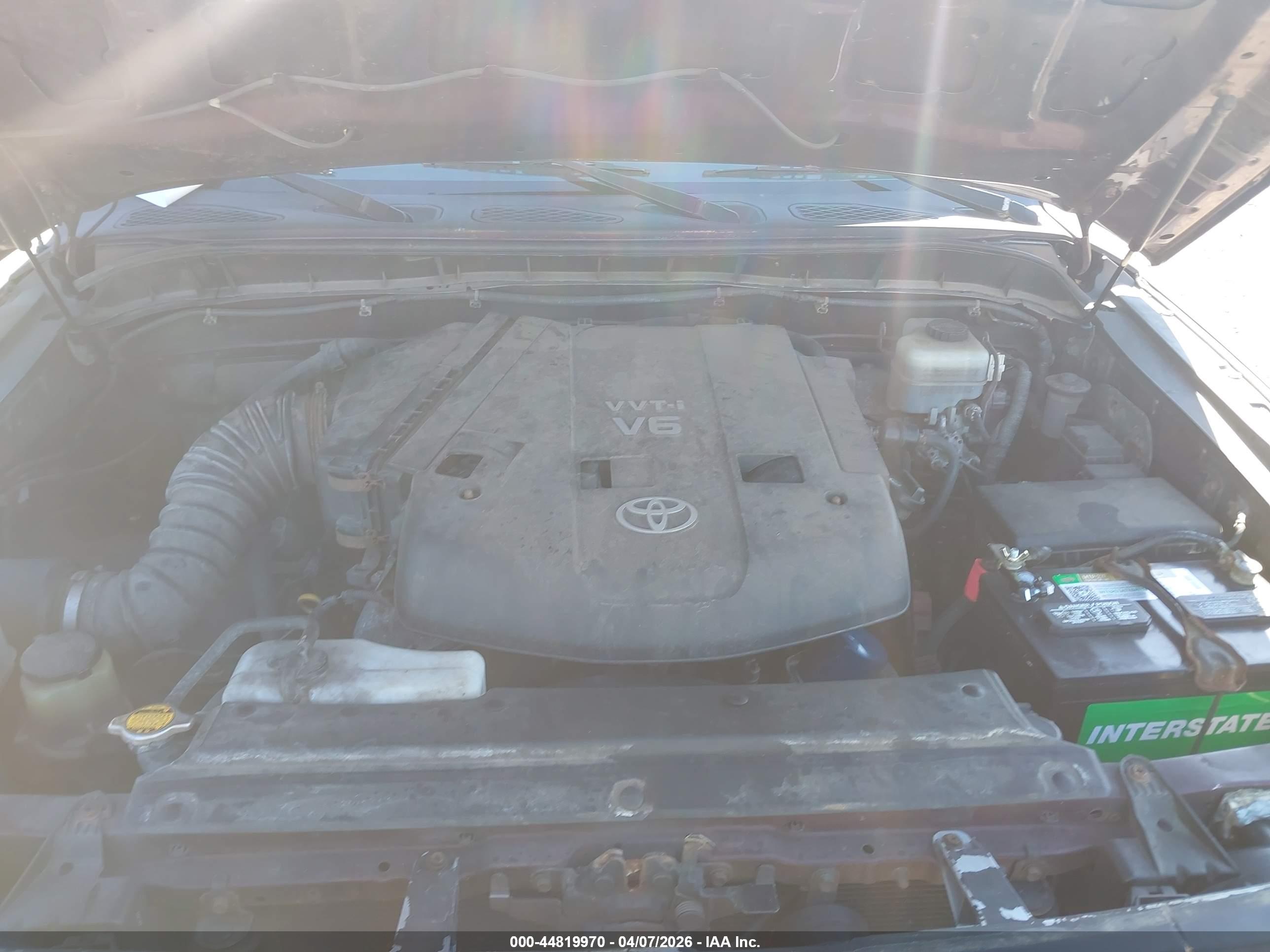 TOYOTA FJ image 10