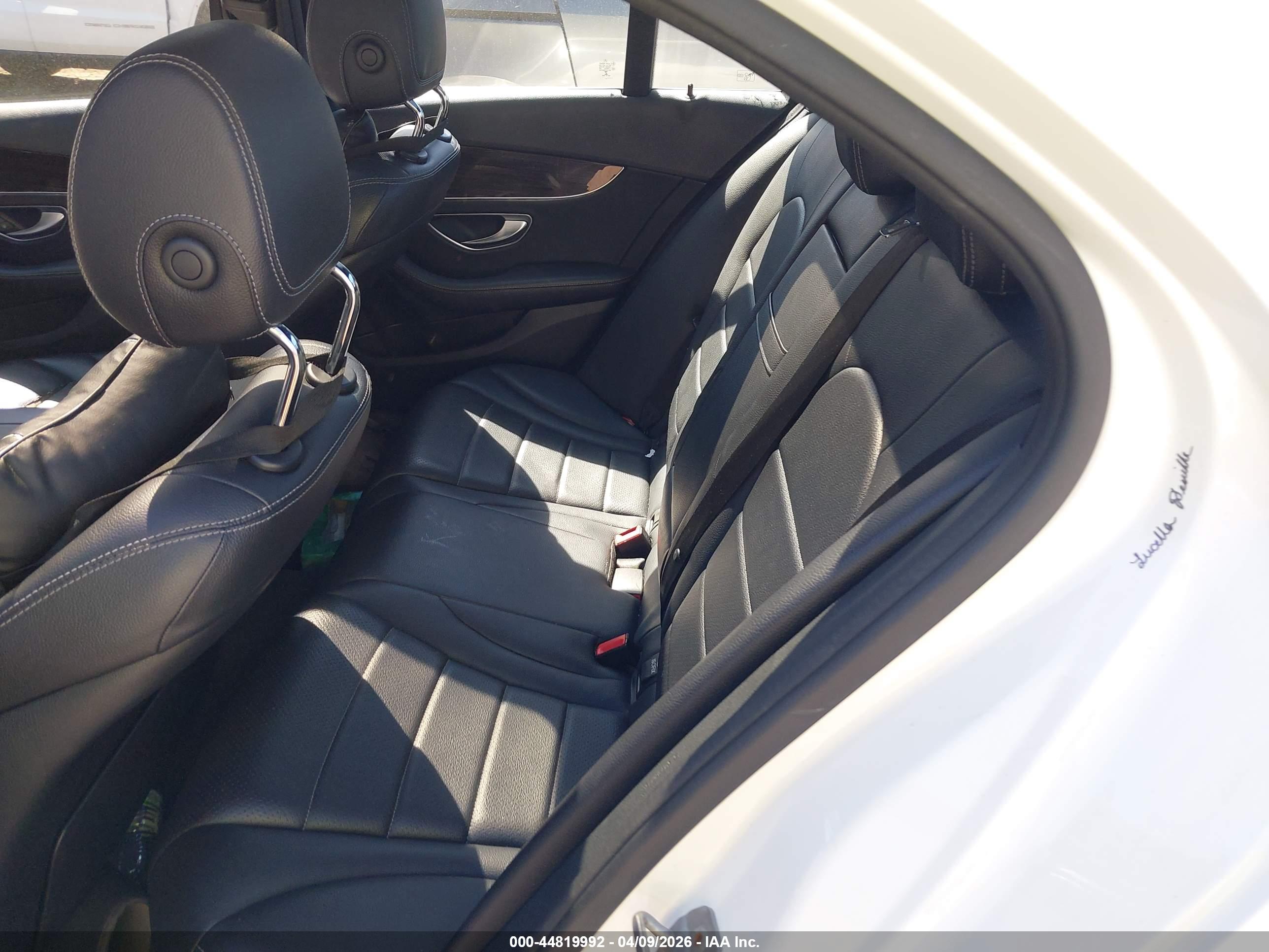 MERCEDES-BENZ C image 8