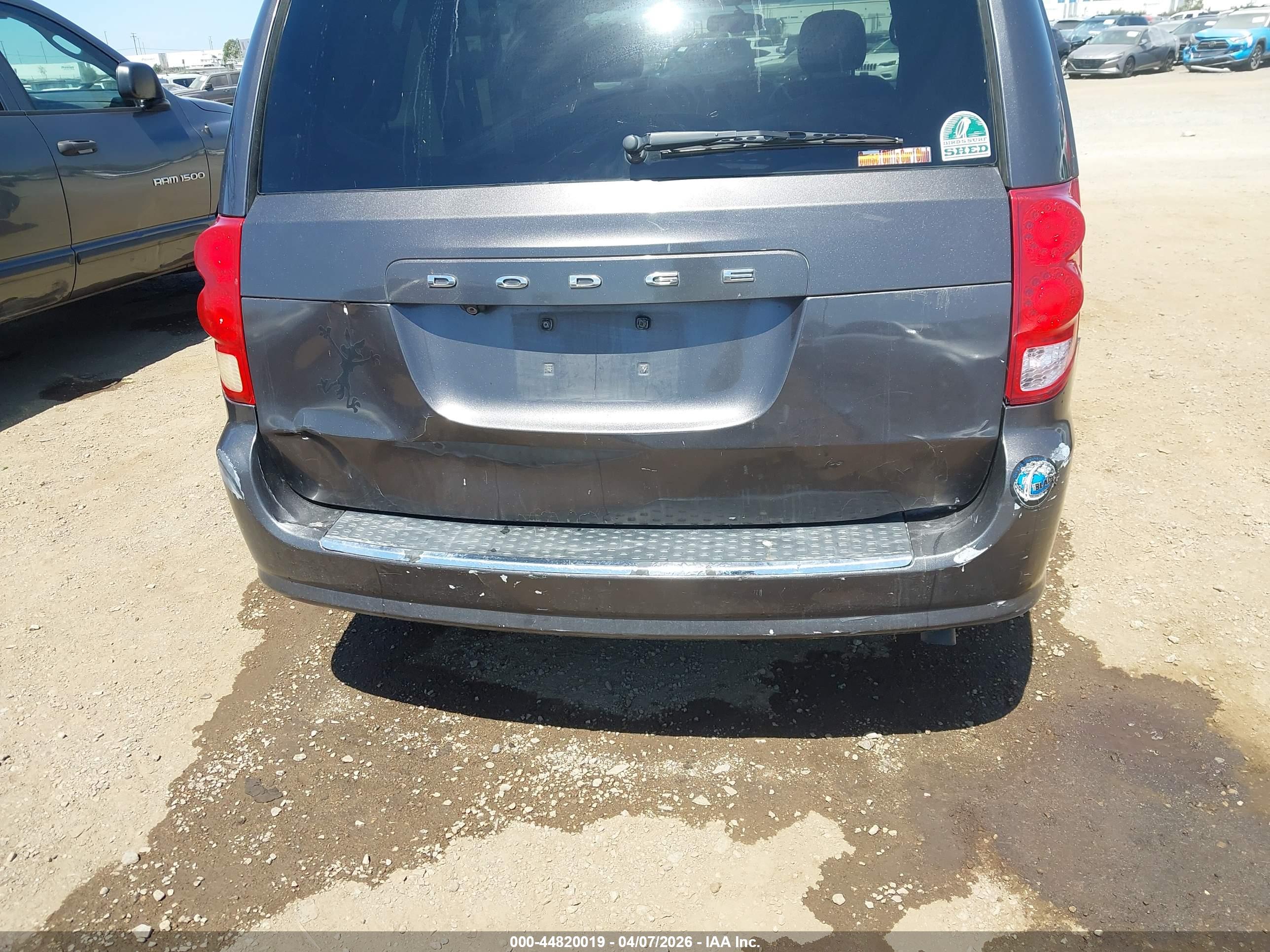DODGE GRAND image 6