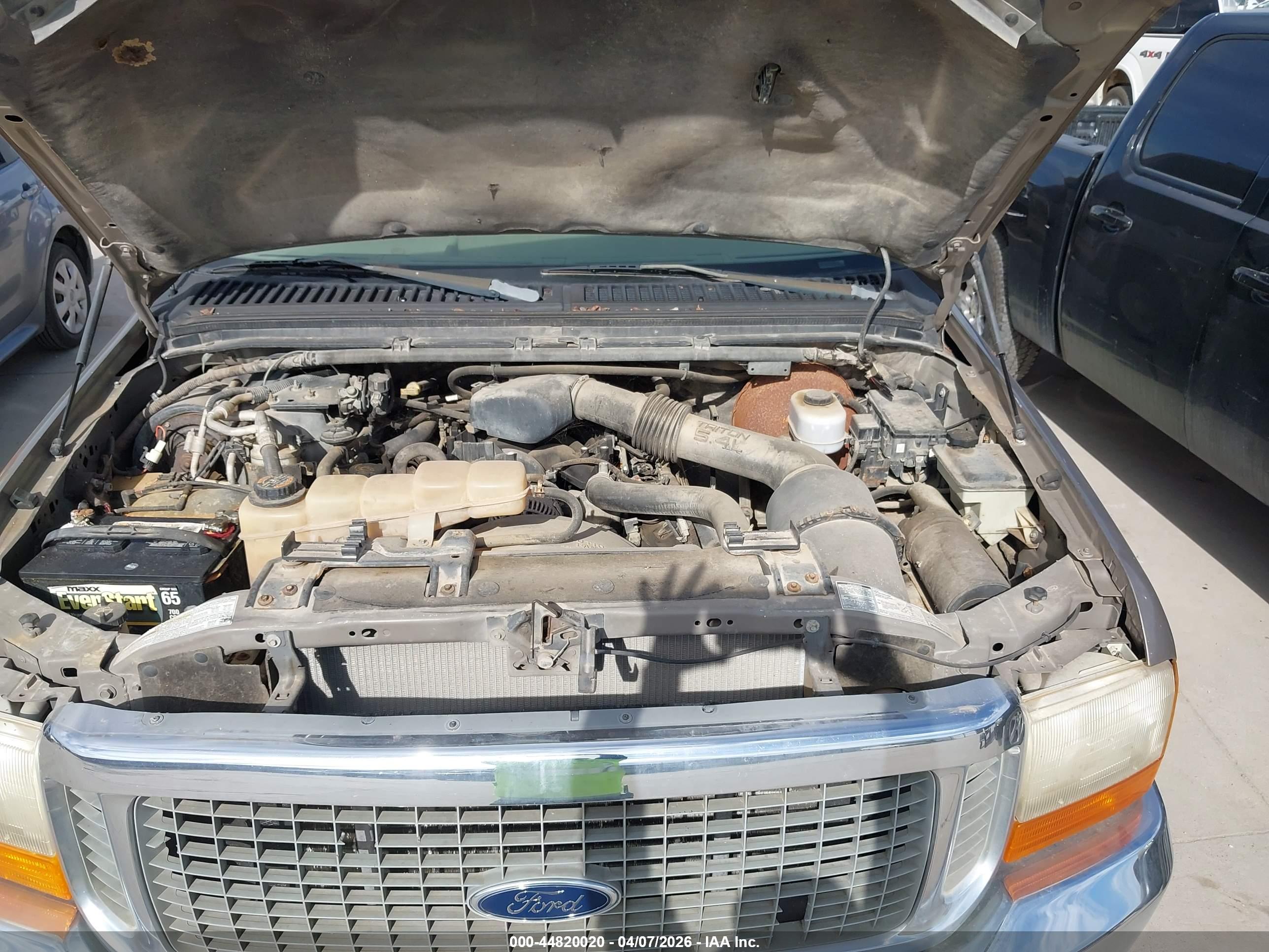 FORD EXCURSION image 10