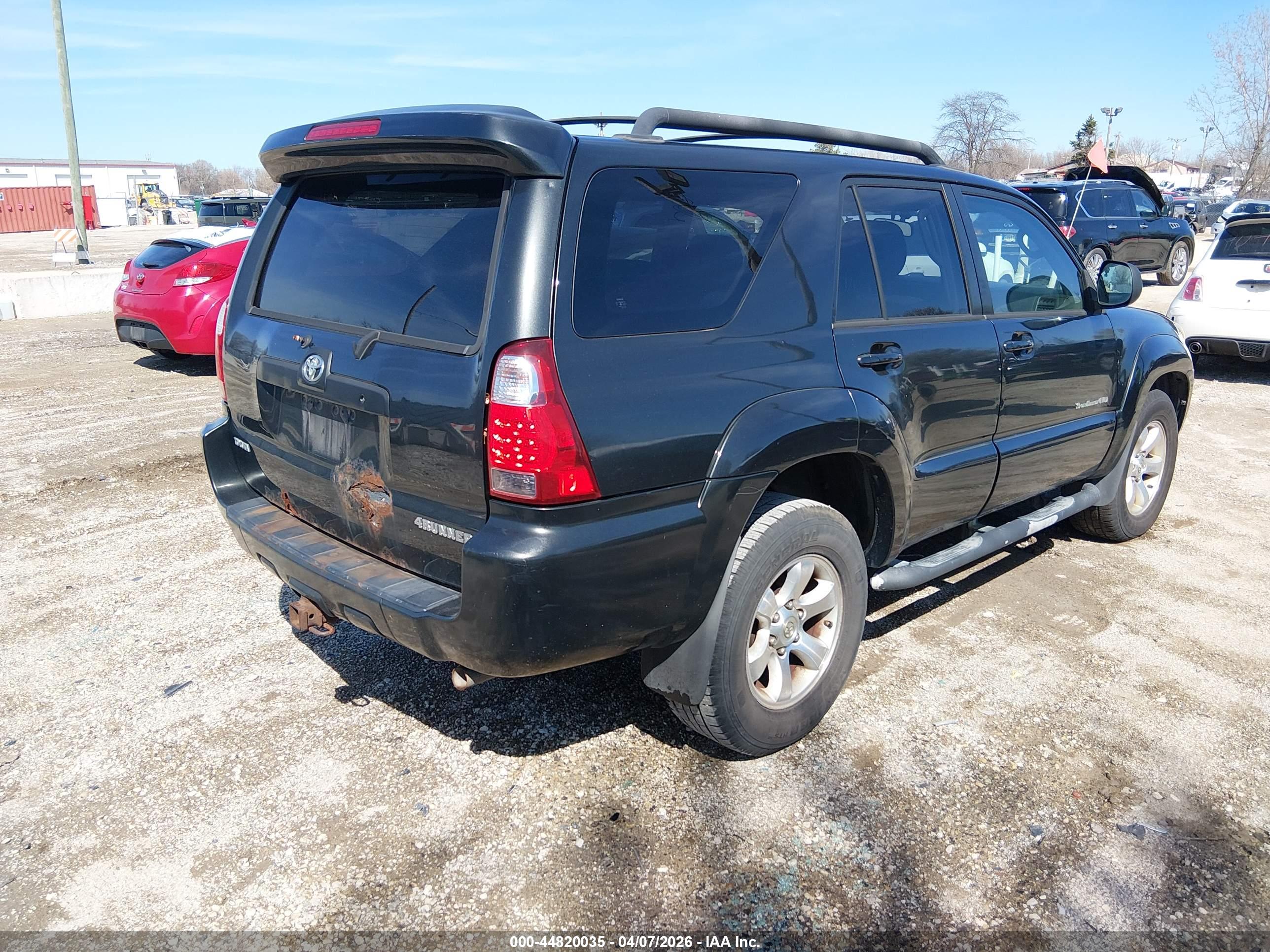TOYOTA 4RUNNER image 4
