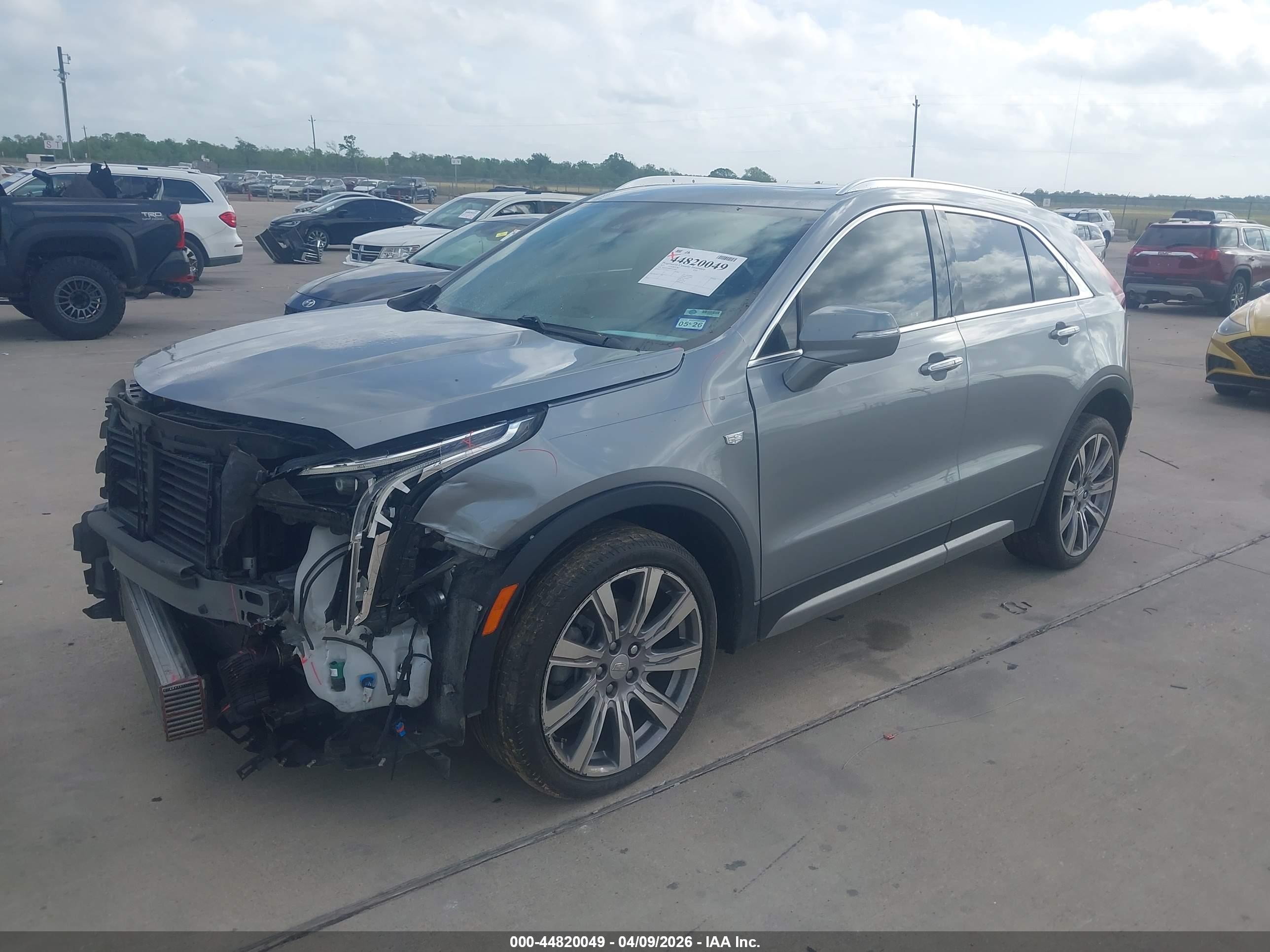 CADILLAC XT4 image 2