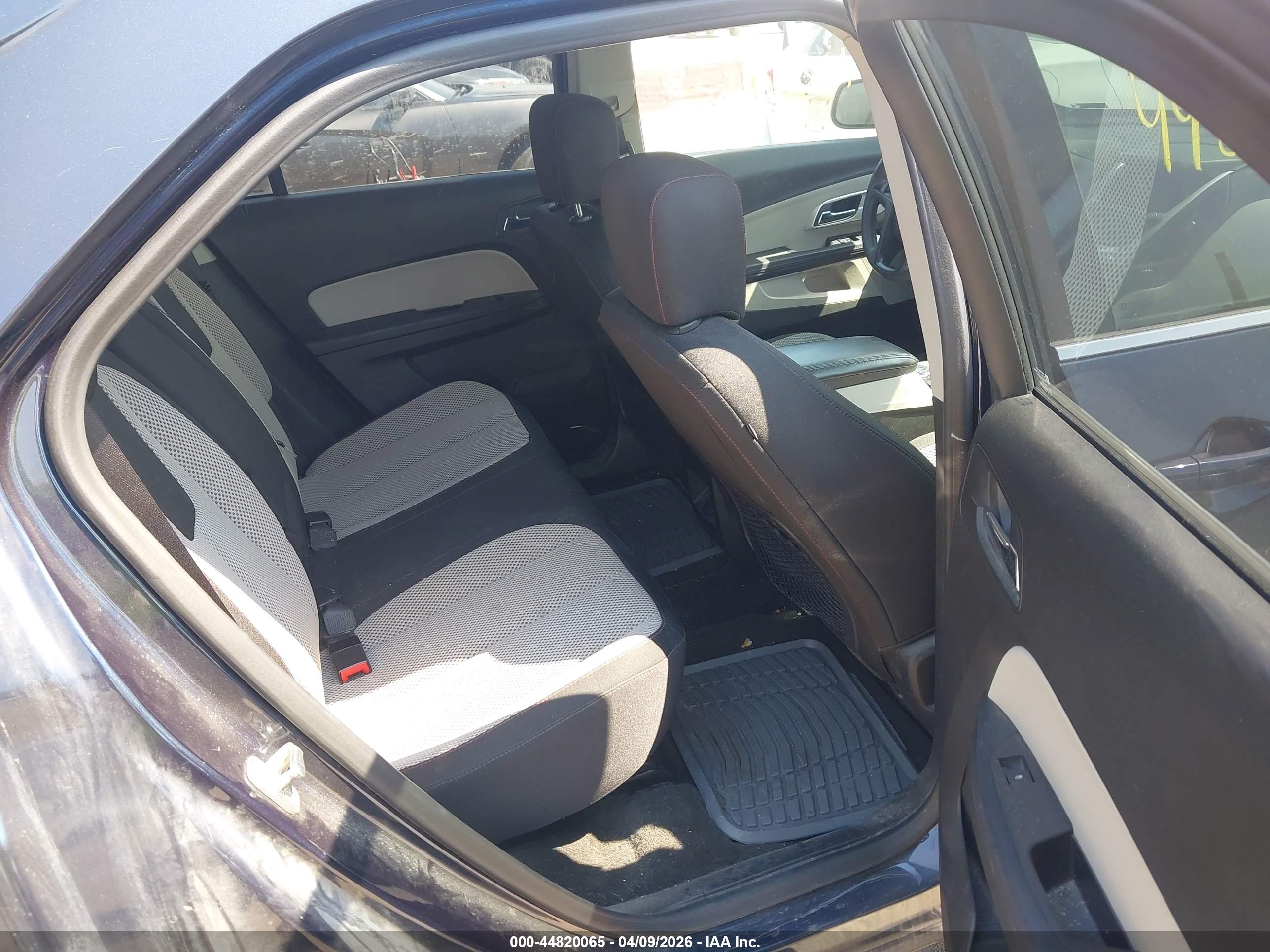CHEVROLET EQUINOX image 8