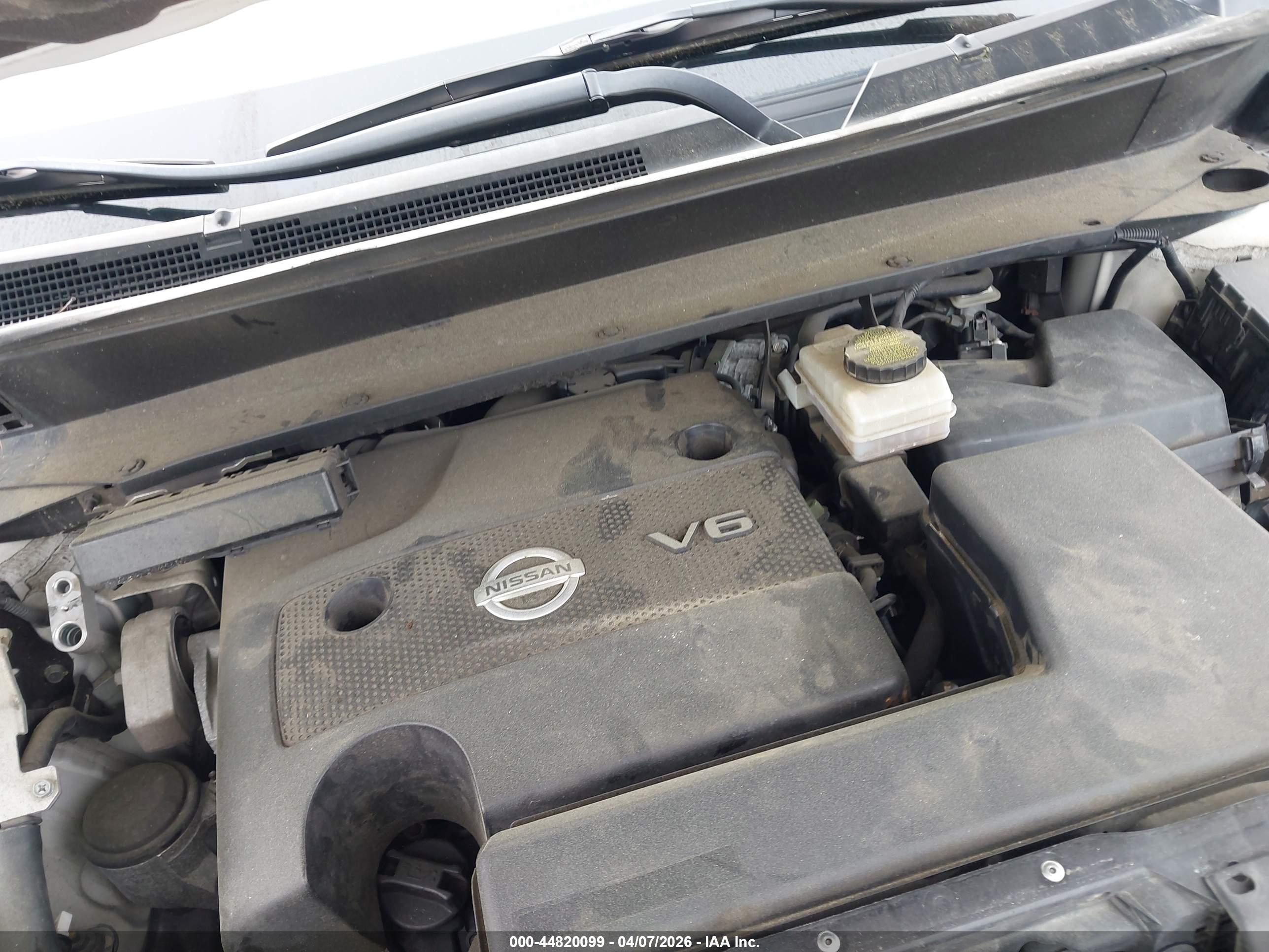 NISSAN PATHFINDER image 10