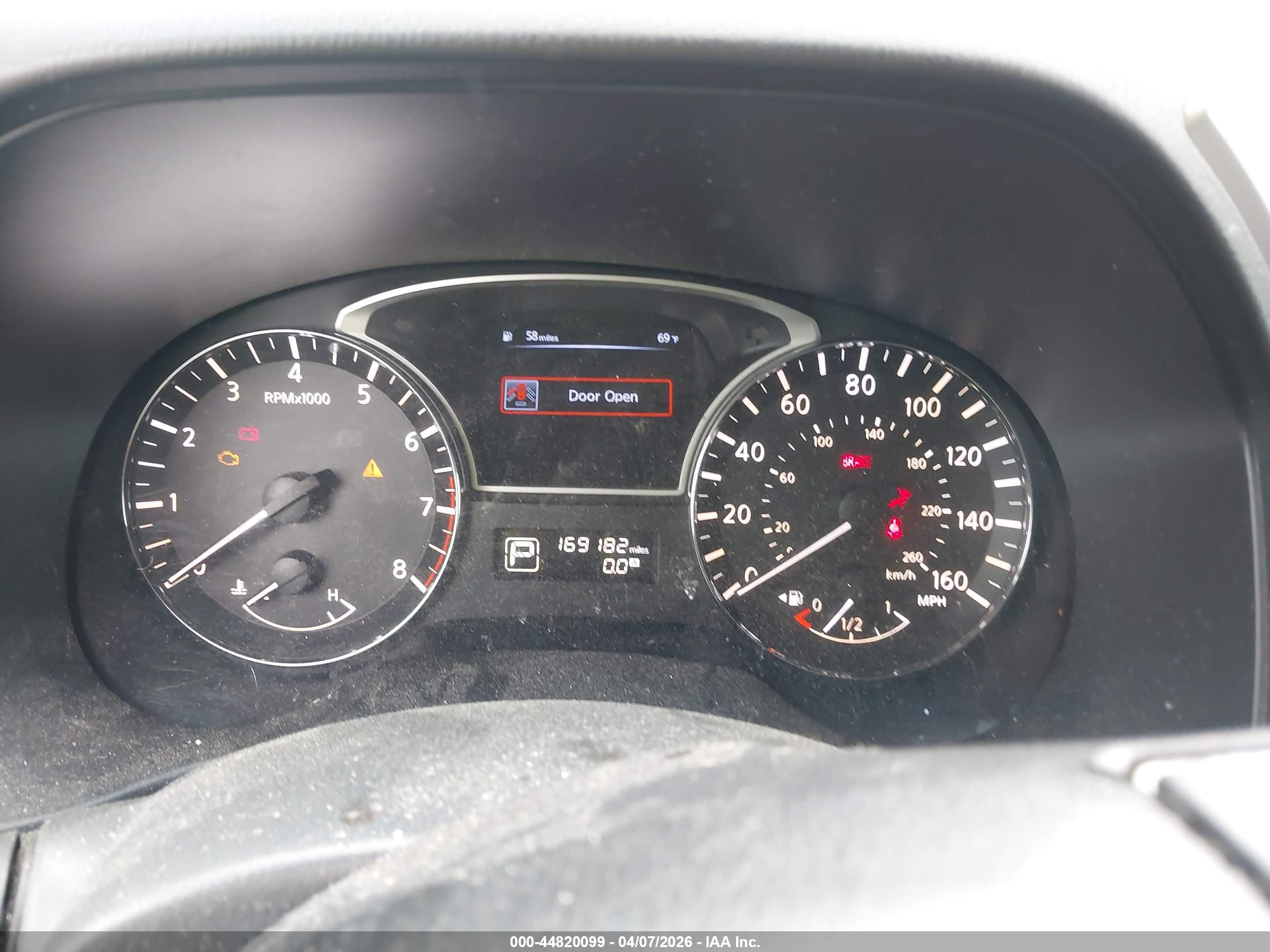 NISSAN PATHFINDER image 7