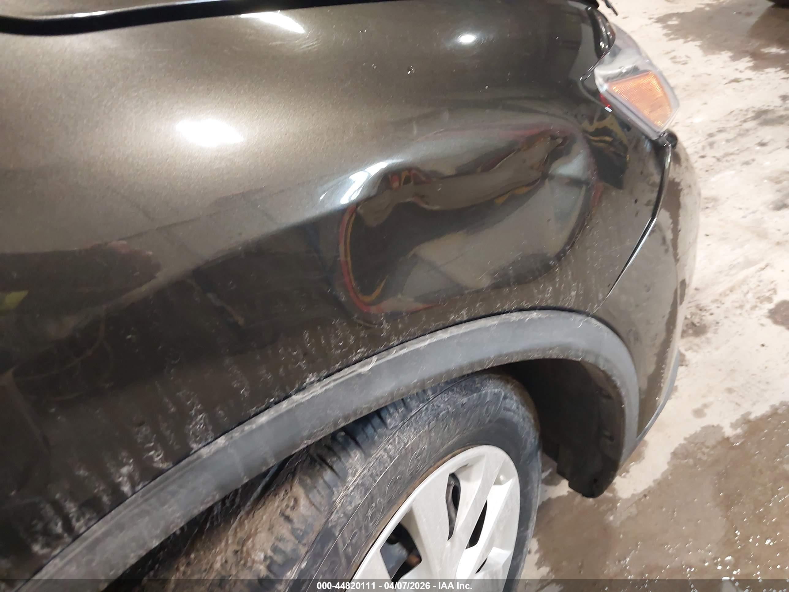 NISSAN ROGUE image 6