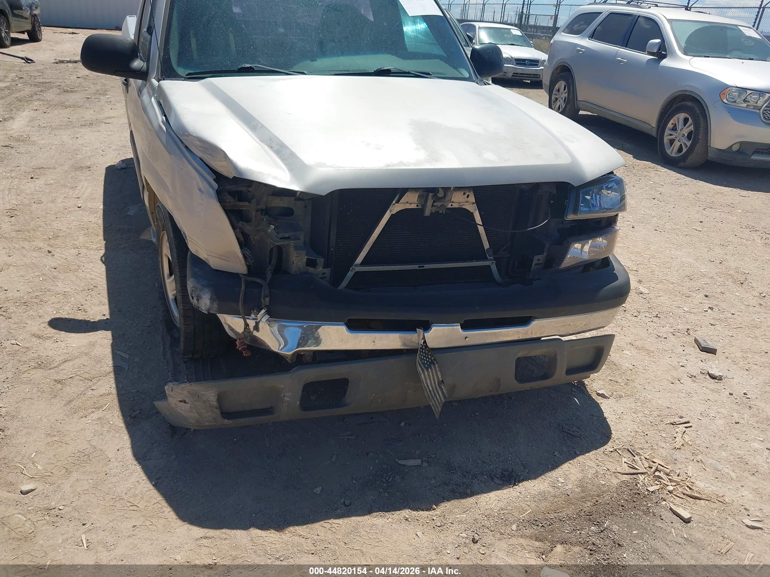 CHEVROLET SILVERADO image 6