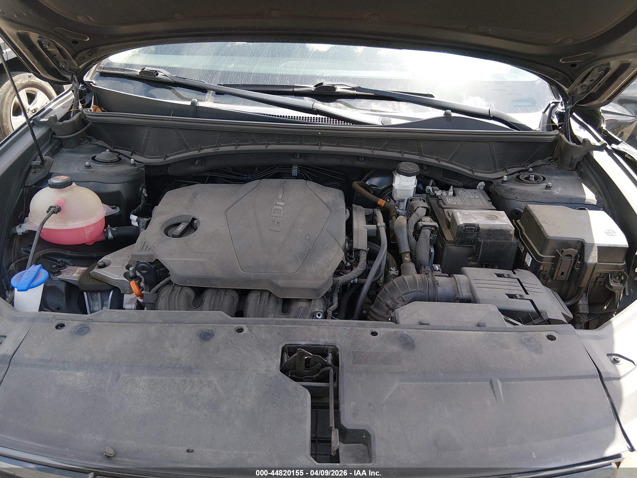 HYUNDAI TUCSON image 10