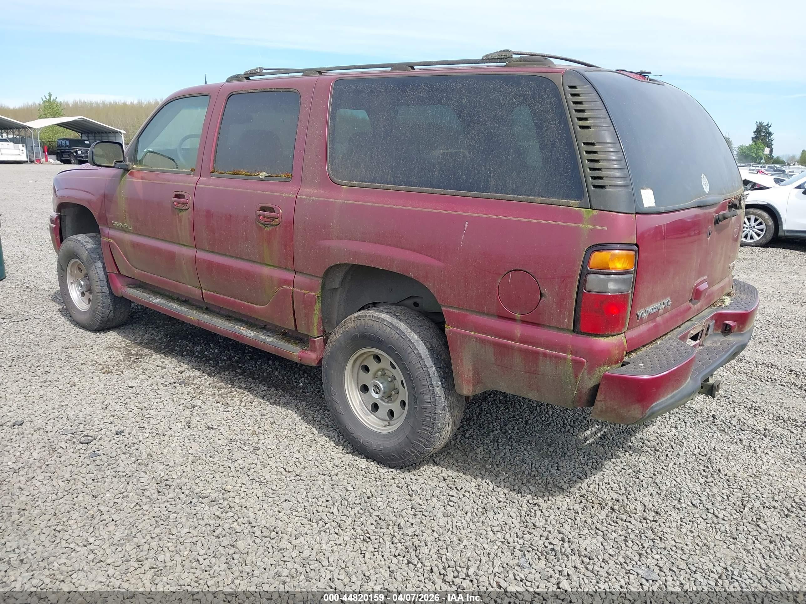 GMC YUKON image 3