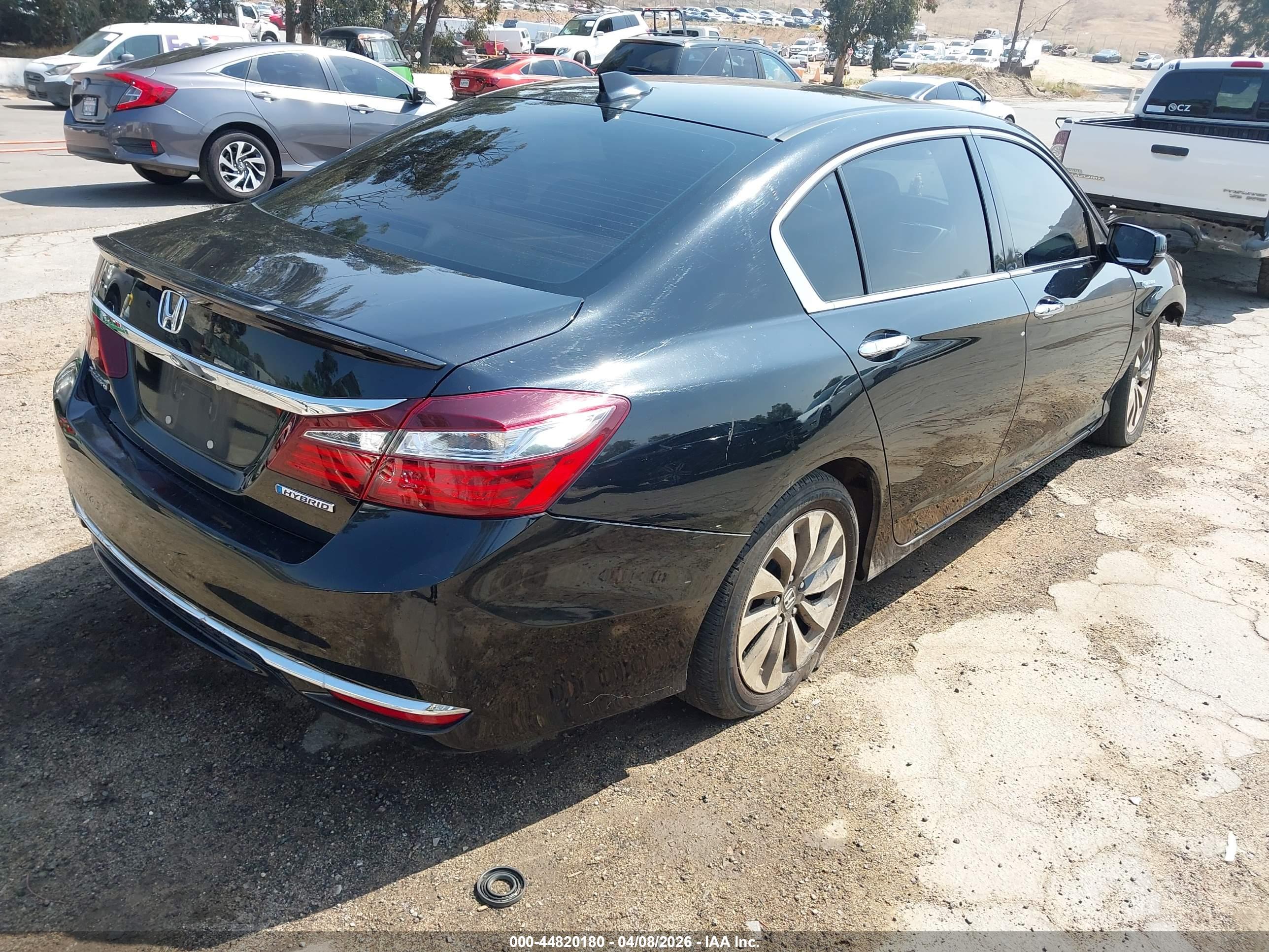 HONDA ACCORD image 4