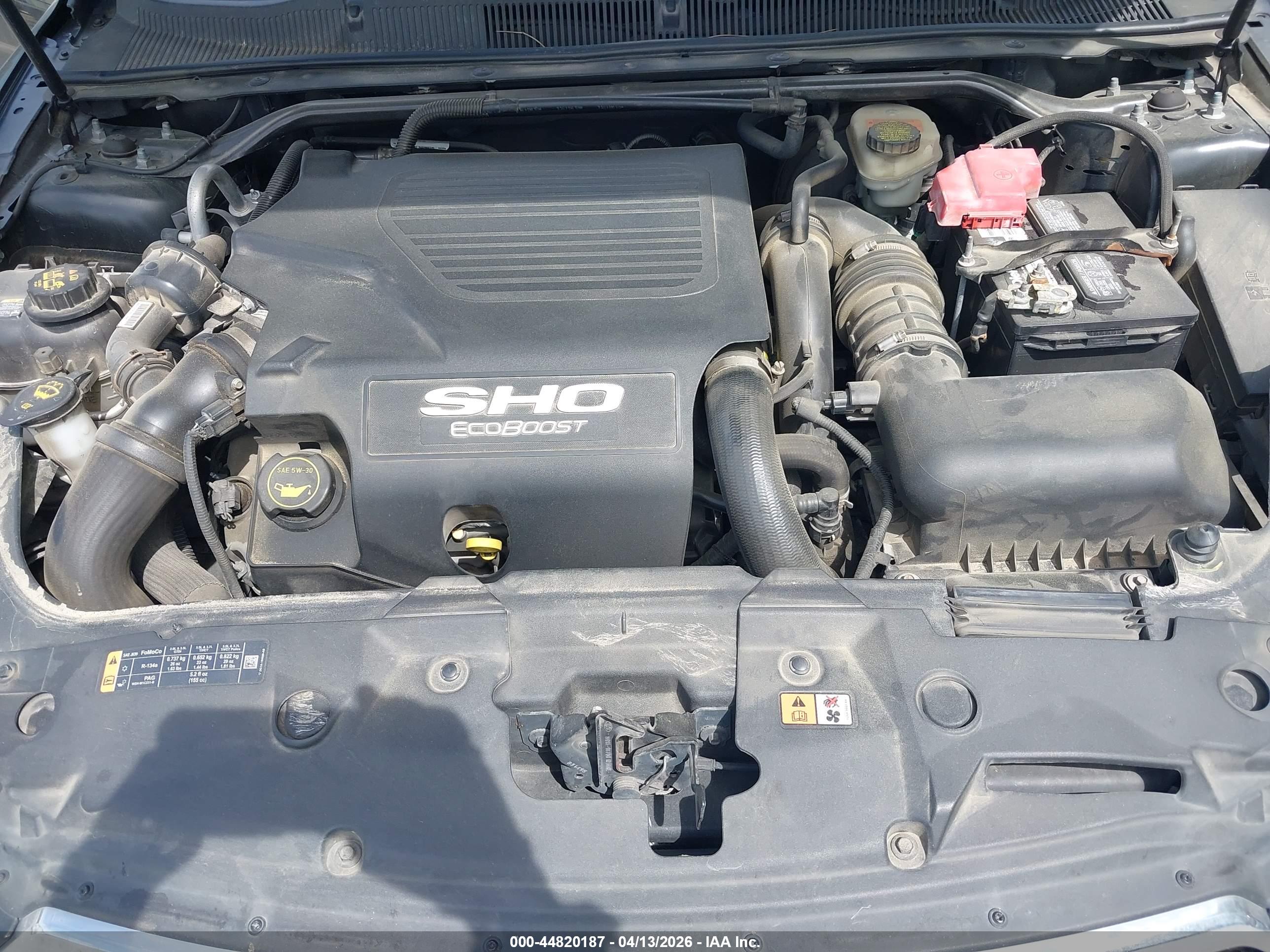 FORD TAURUS image 10