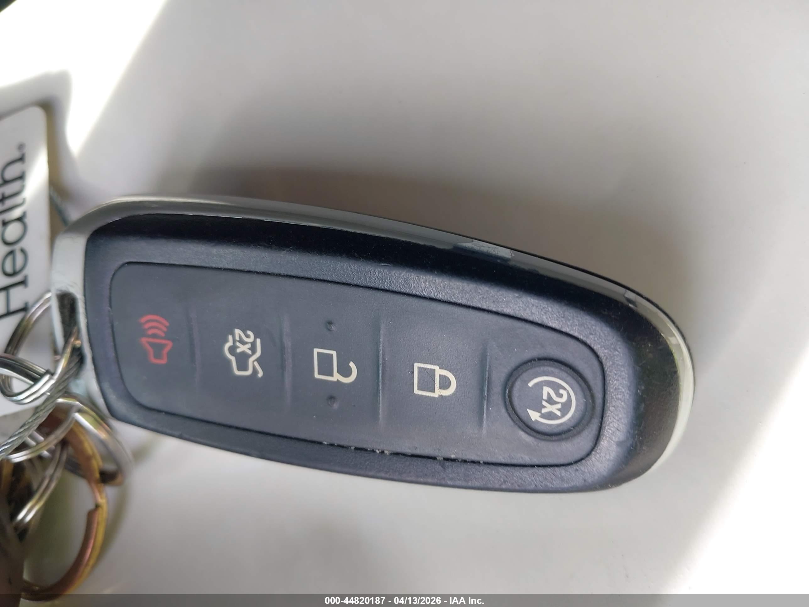 FORD TAURUS image 11
