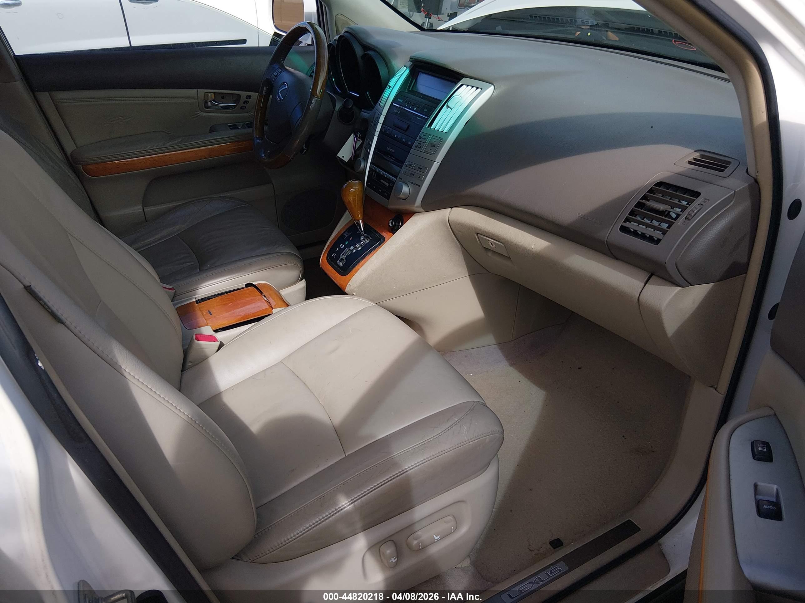 LEXUS RX image 5