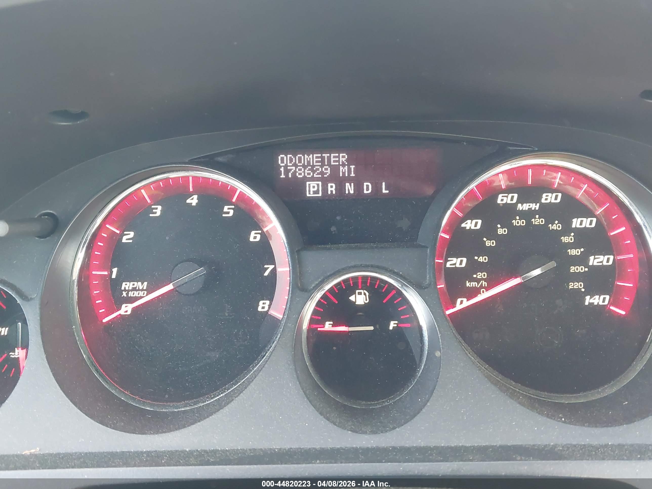 GMC ACADIA image 7