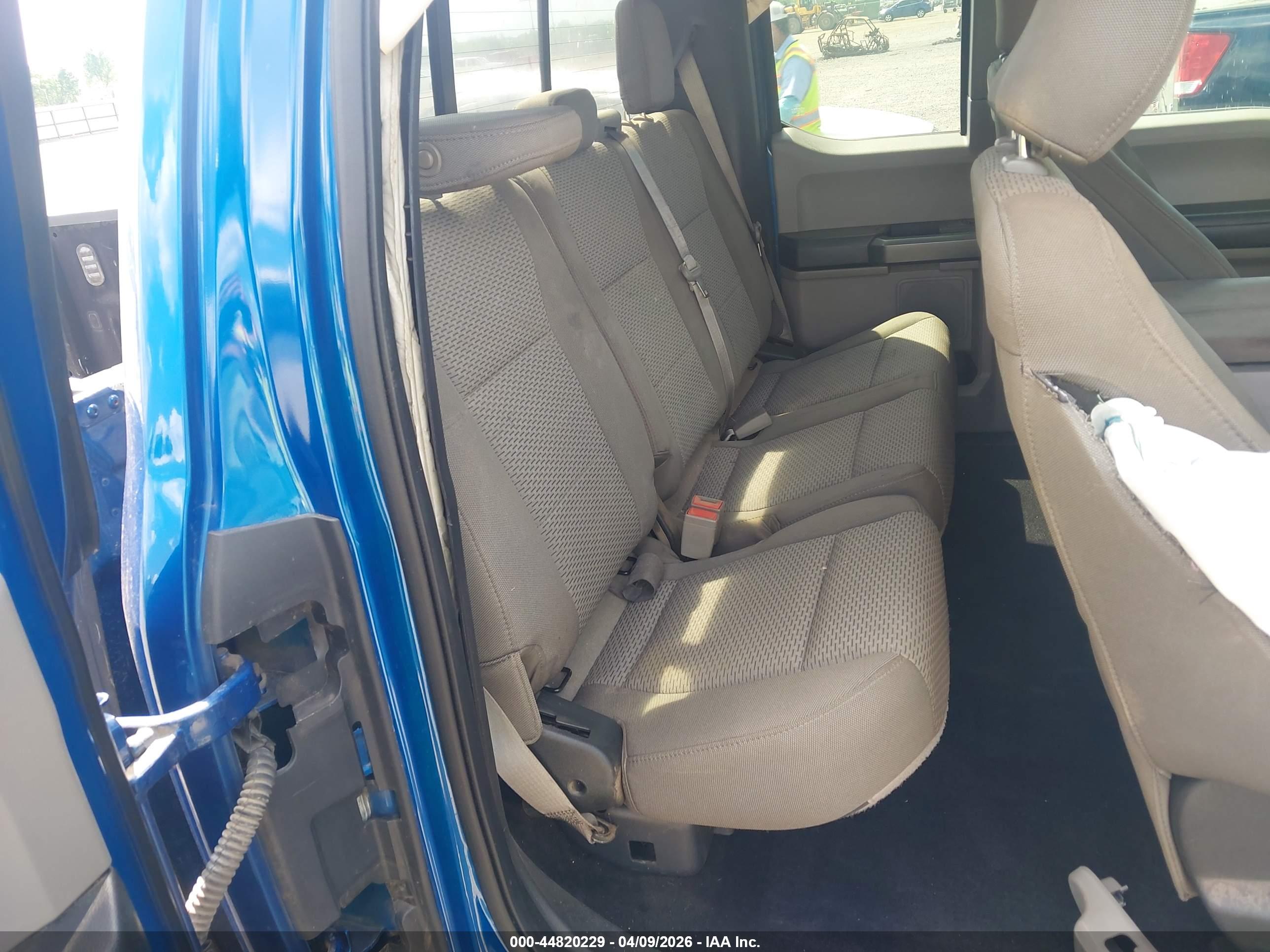 FORD F-150 image 8