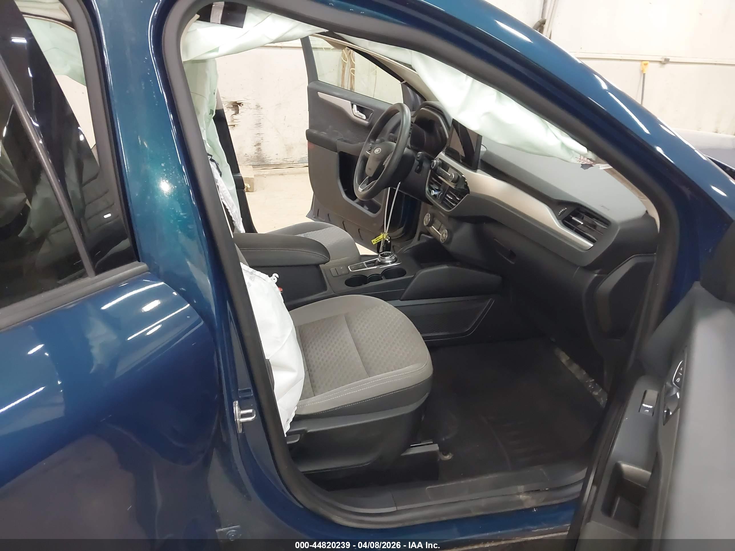 FORD ESCAPE image 5