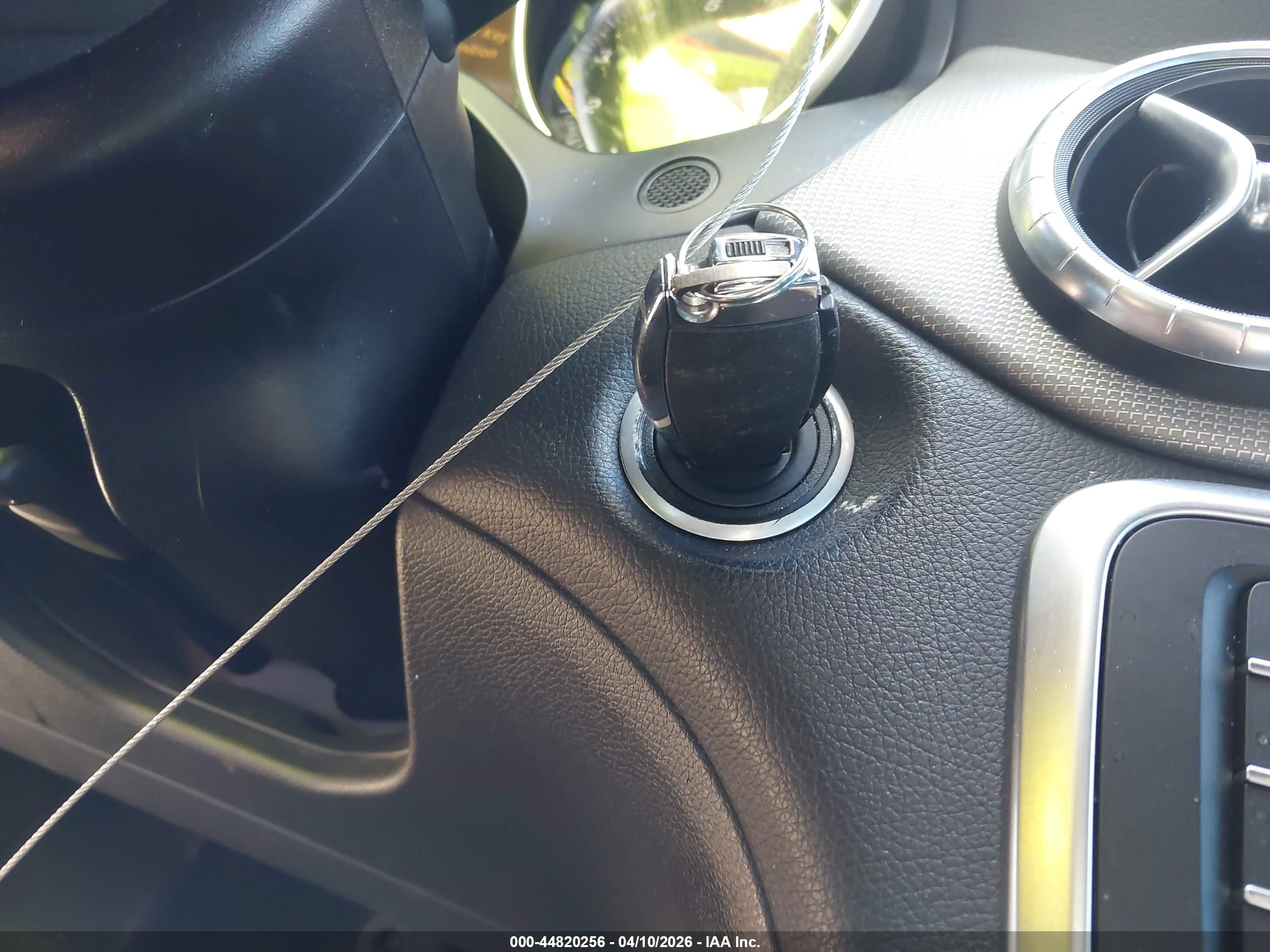 MERCEDES-BENZ CLA image 11